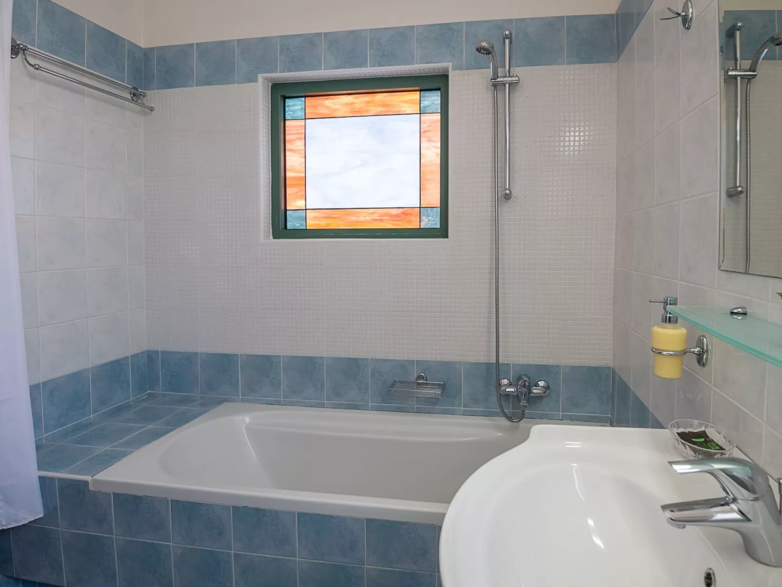 Neue Familienvillen mit 2 privaten Pools, Spielzimmer-Binnen