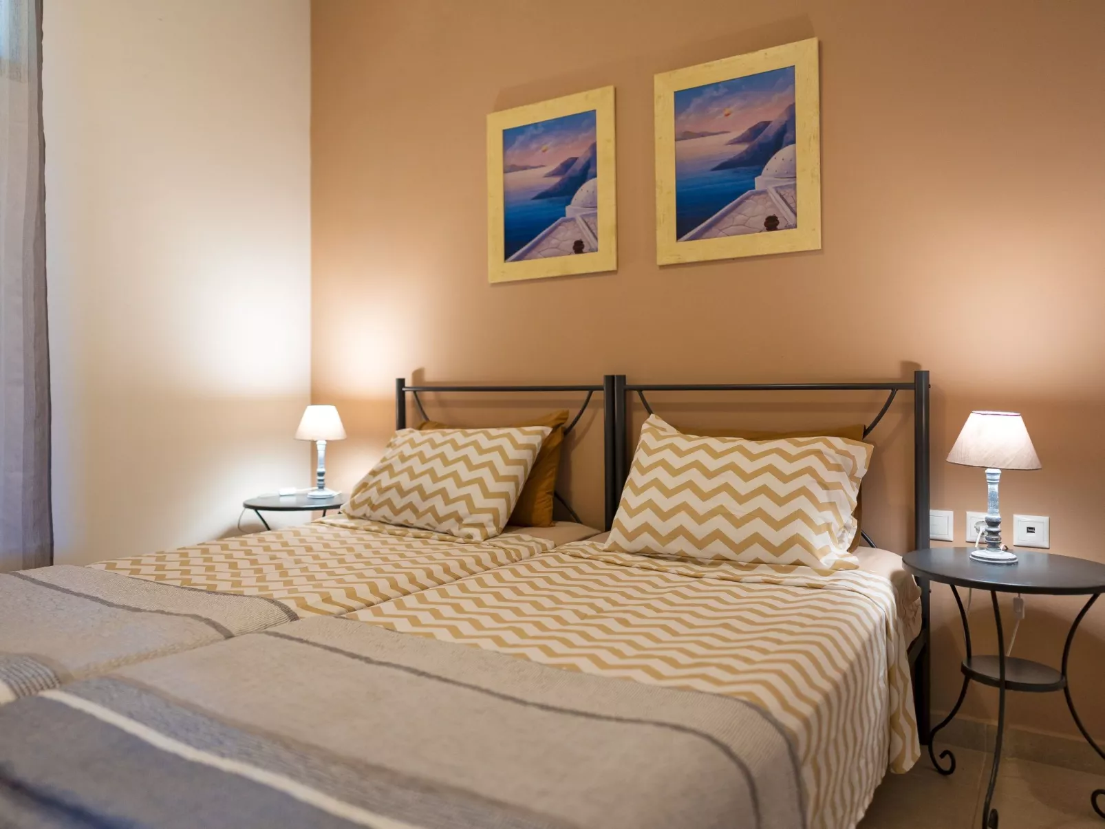 Mare Blu 2 am Strand-Binnen