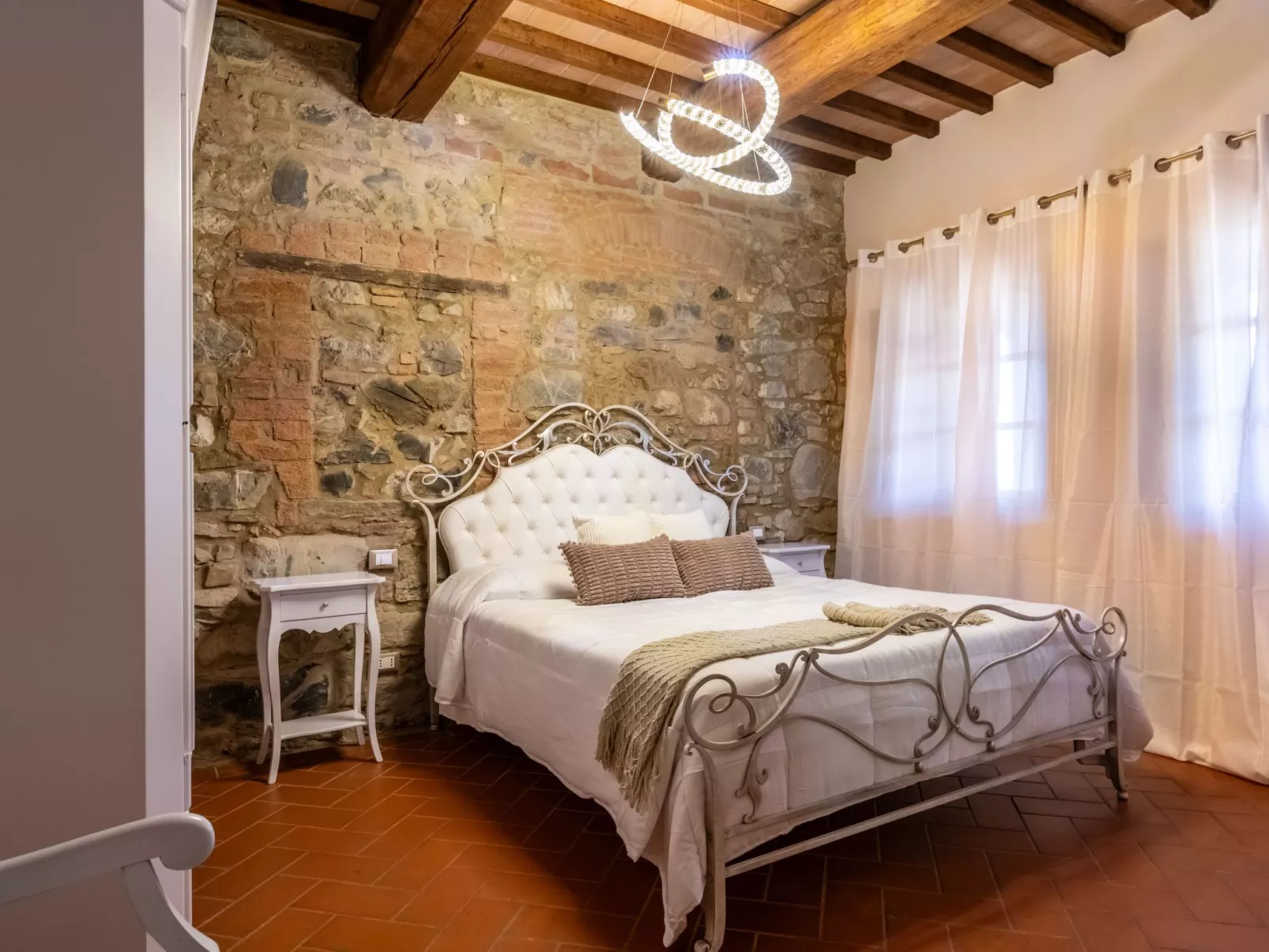 Für 10 Personen und 4 Kinder in Chianni, Toskana (Provinz Pisa)-Binnen