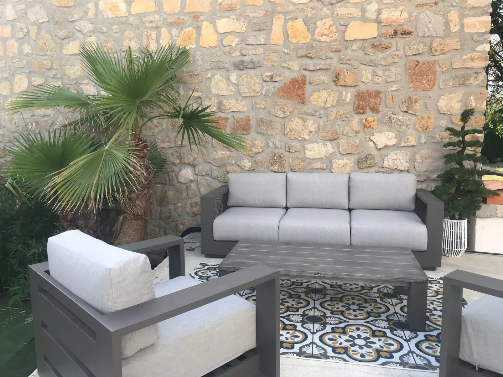 Villa mit Garten, Grill und Terrasse-Binnen