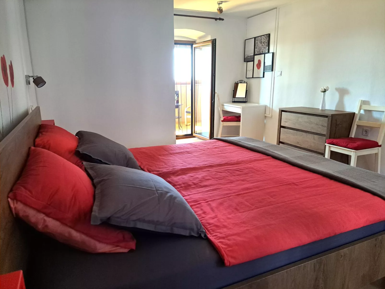 Haus Mirelia für zwei Personen mit Garten-Binnen