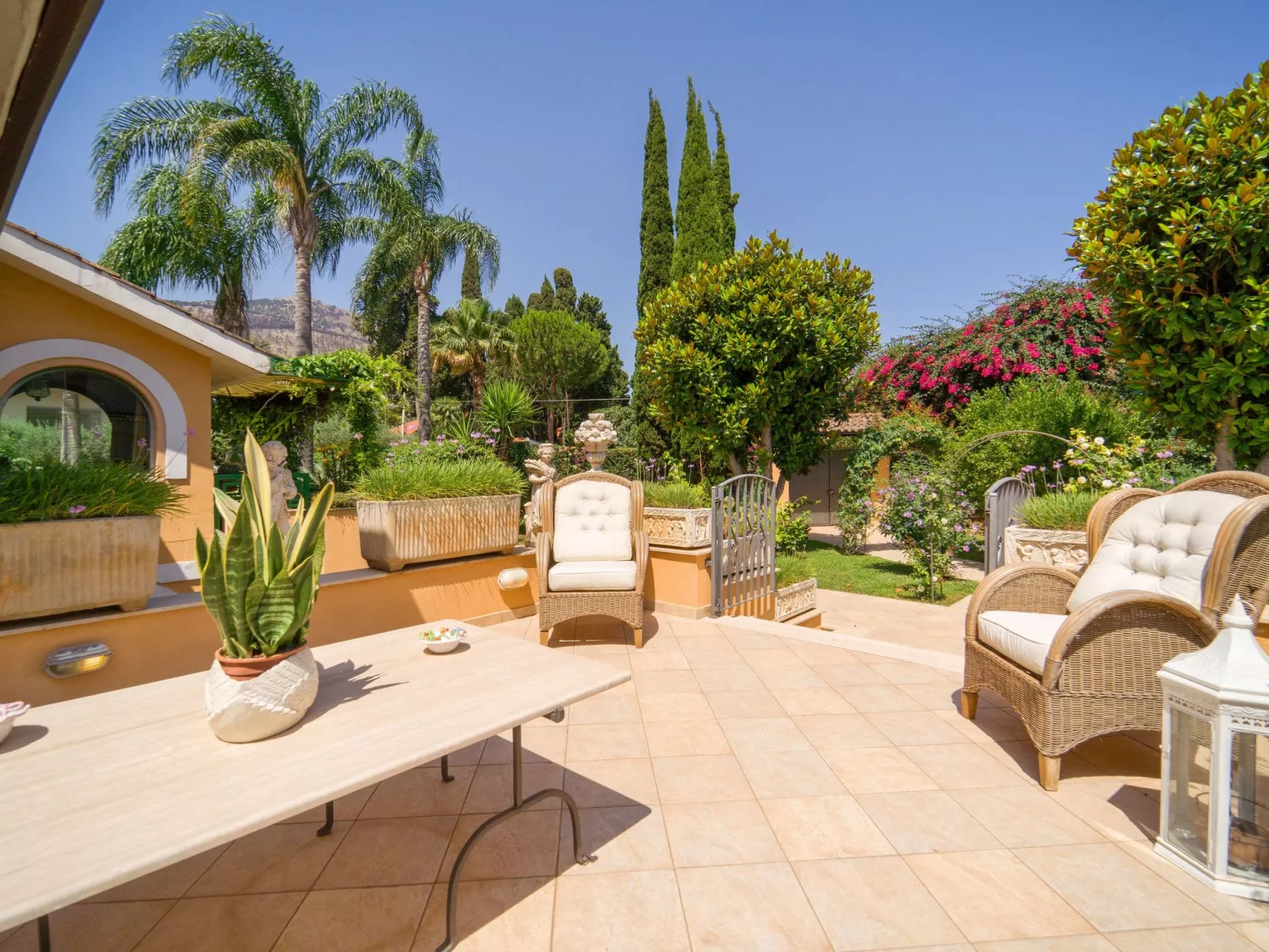 Luxus, Zentrum von Palermo, Mittelmeerpark, 3 km vom Strand entfernt, exklusive-Buiten