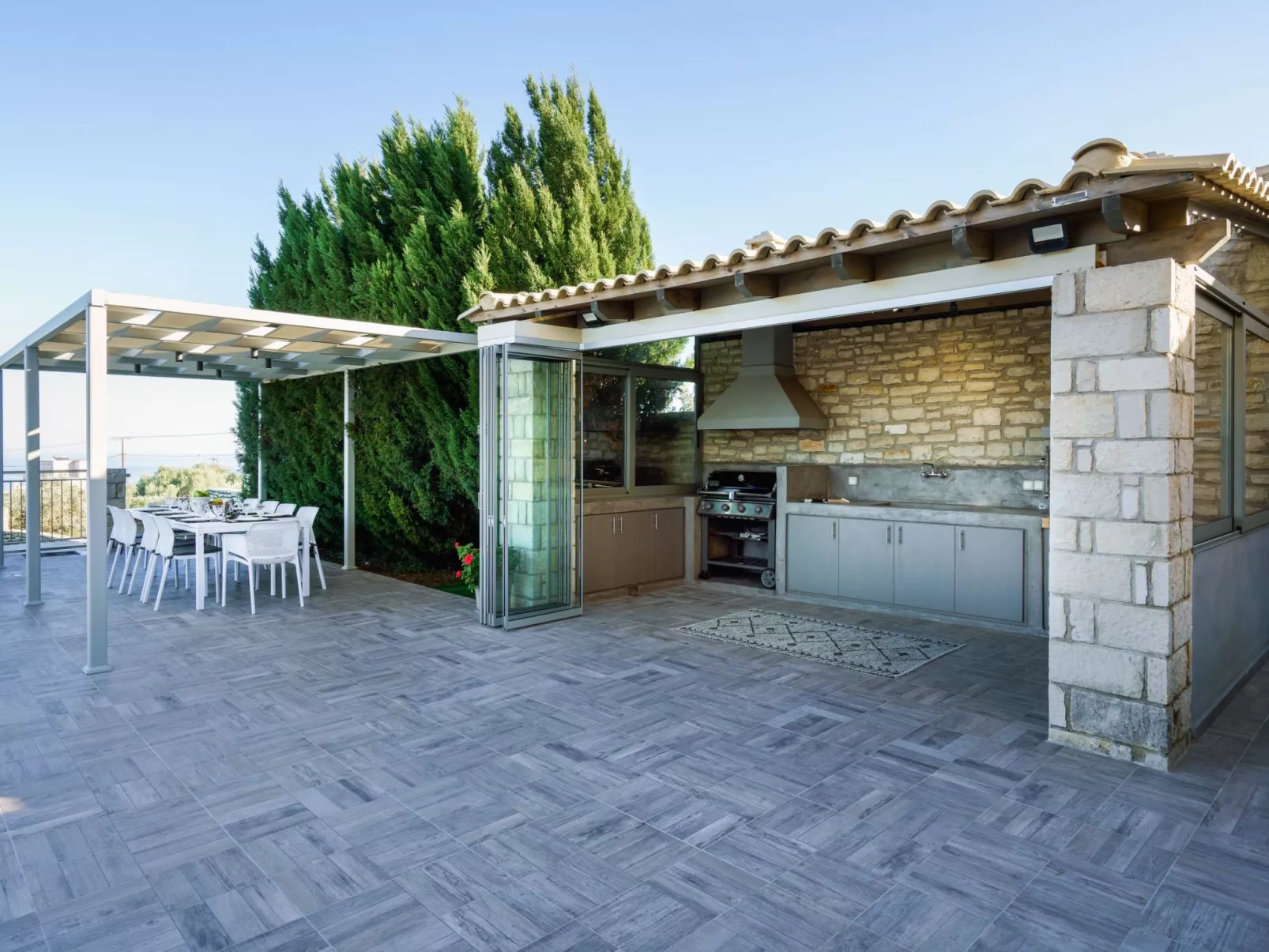 Ferienvilla "Oak Luxury" mit eigenem Pool-Image-tags.info