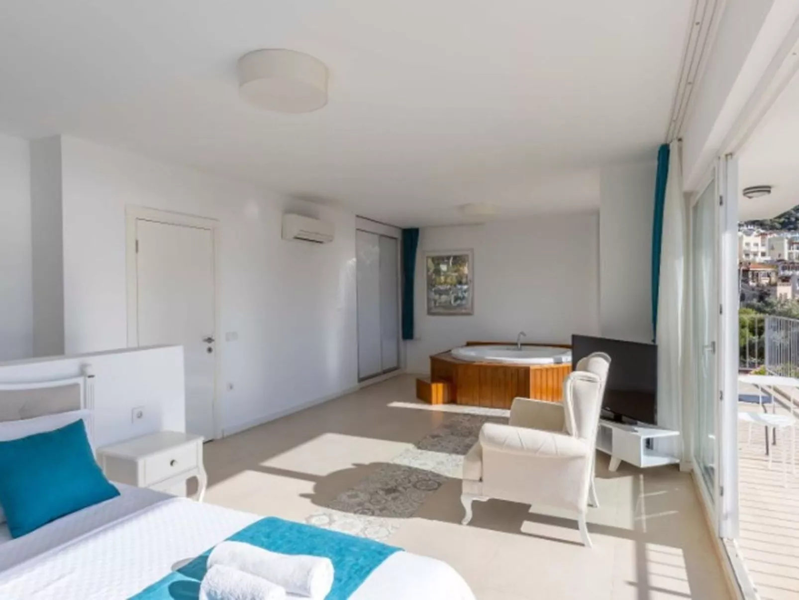 Moderne Villa mit tollem Ausblick-Image-tags.info