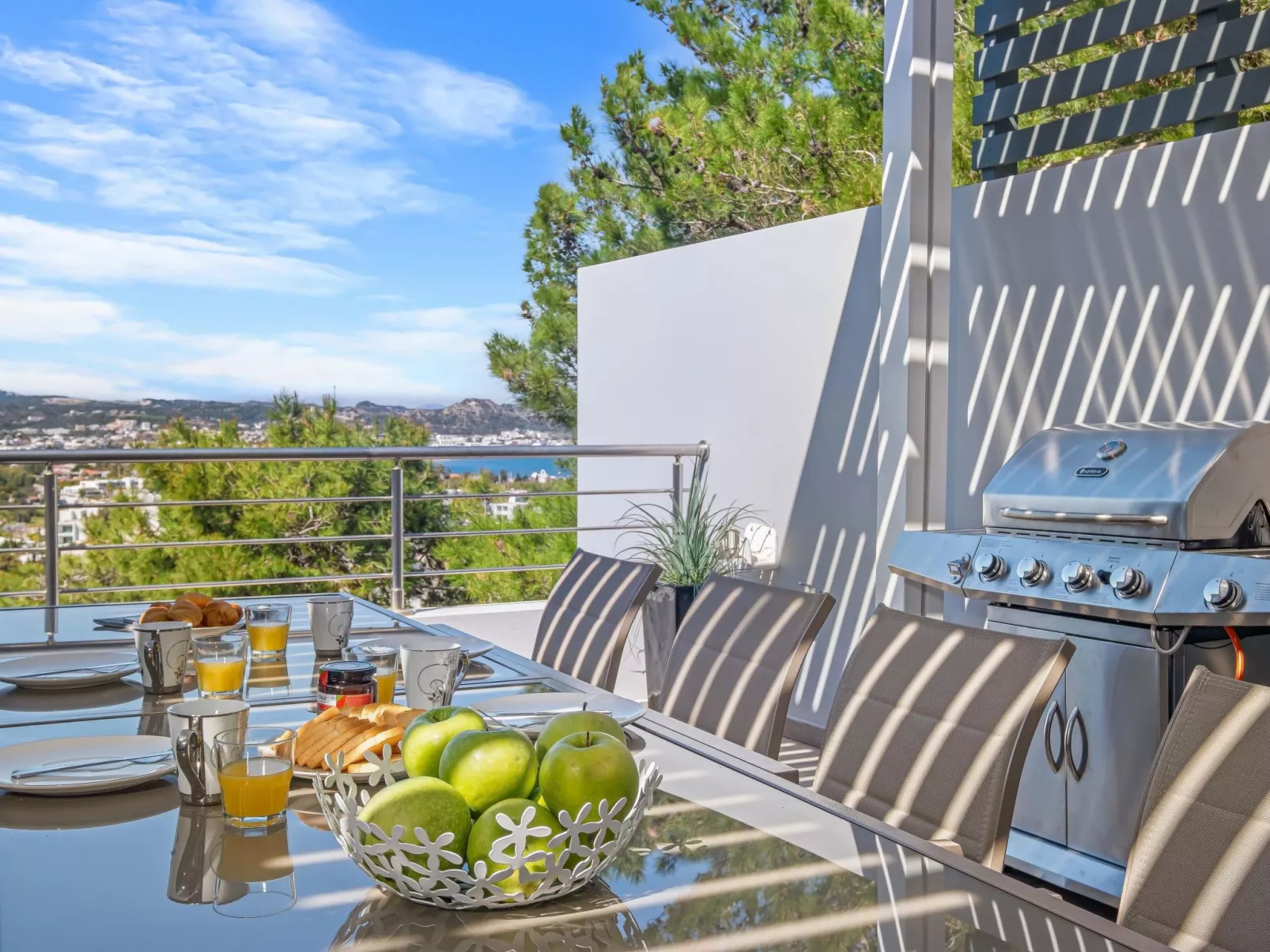 Villa Articiano mit Whirlpool und herrlicher Aussicht-Buiten