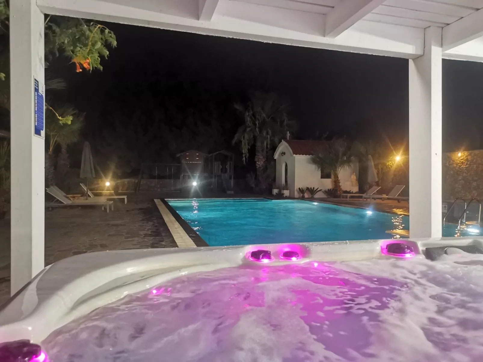 Ferienvilla Madia in Strandnähe-Buiten