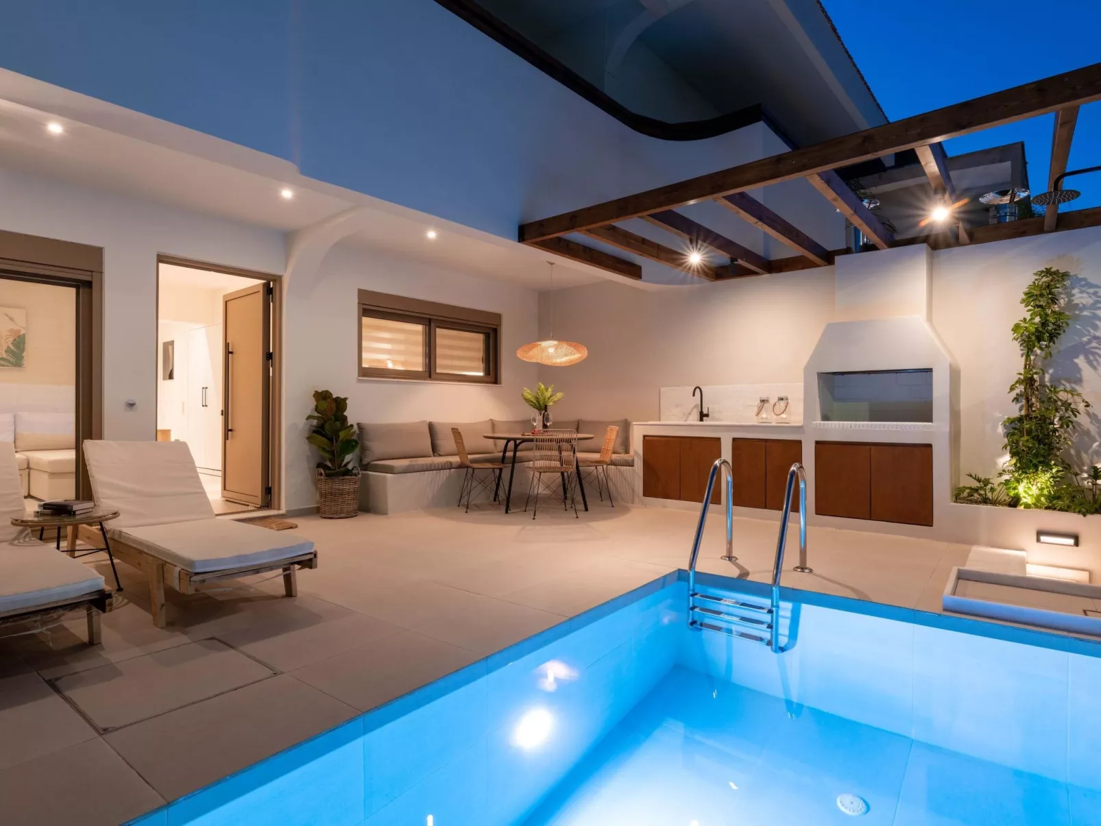 Mariann Premium Suites-Marie Suite-Binnen