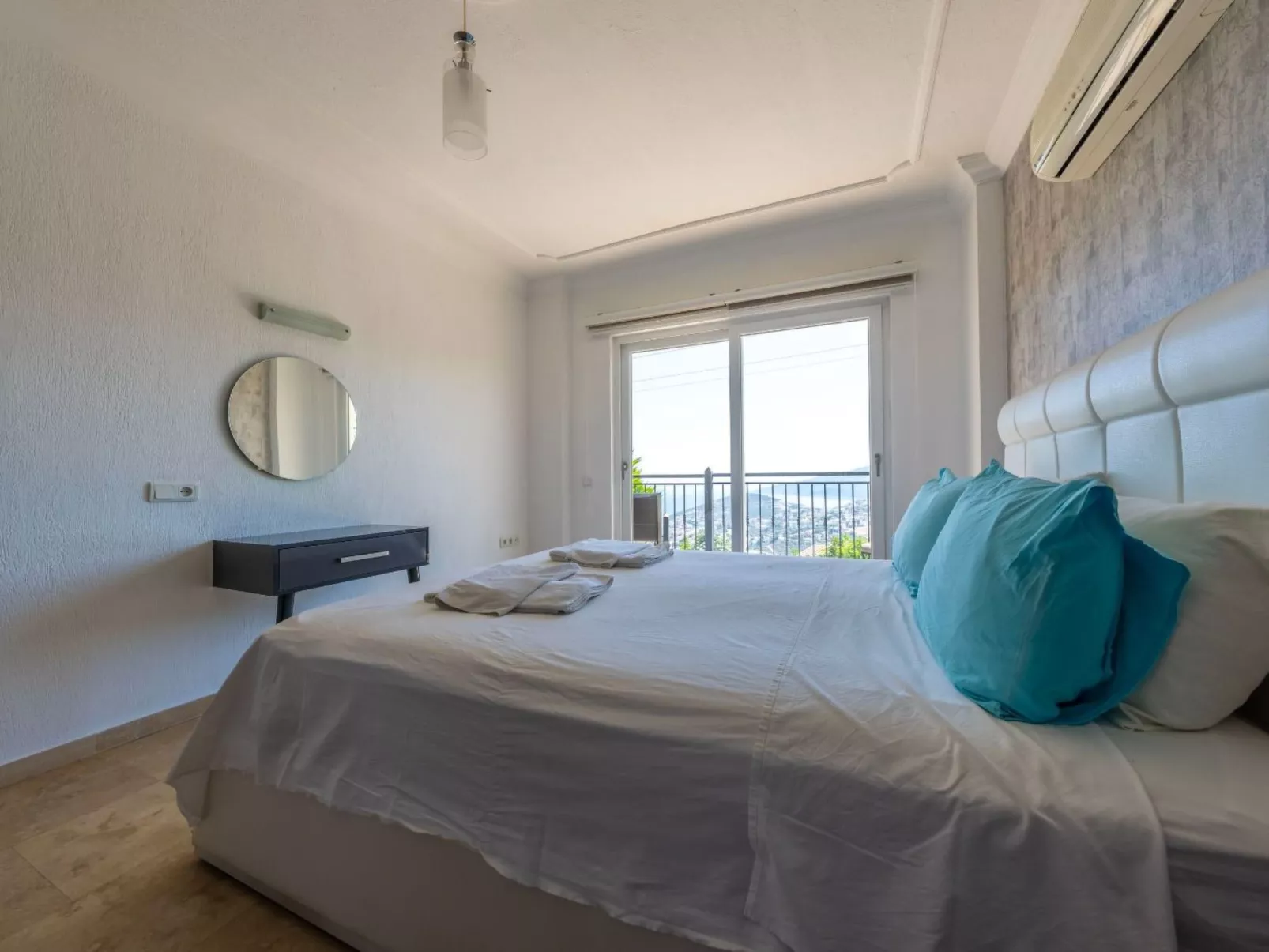 Steinhaus Villa direkt im Zentrum von Kalkan-Binnen