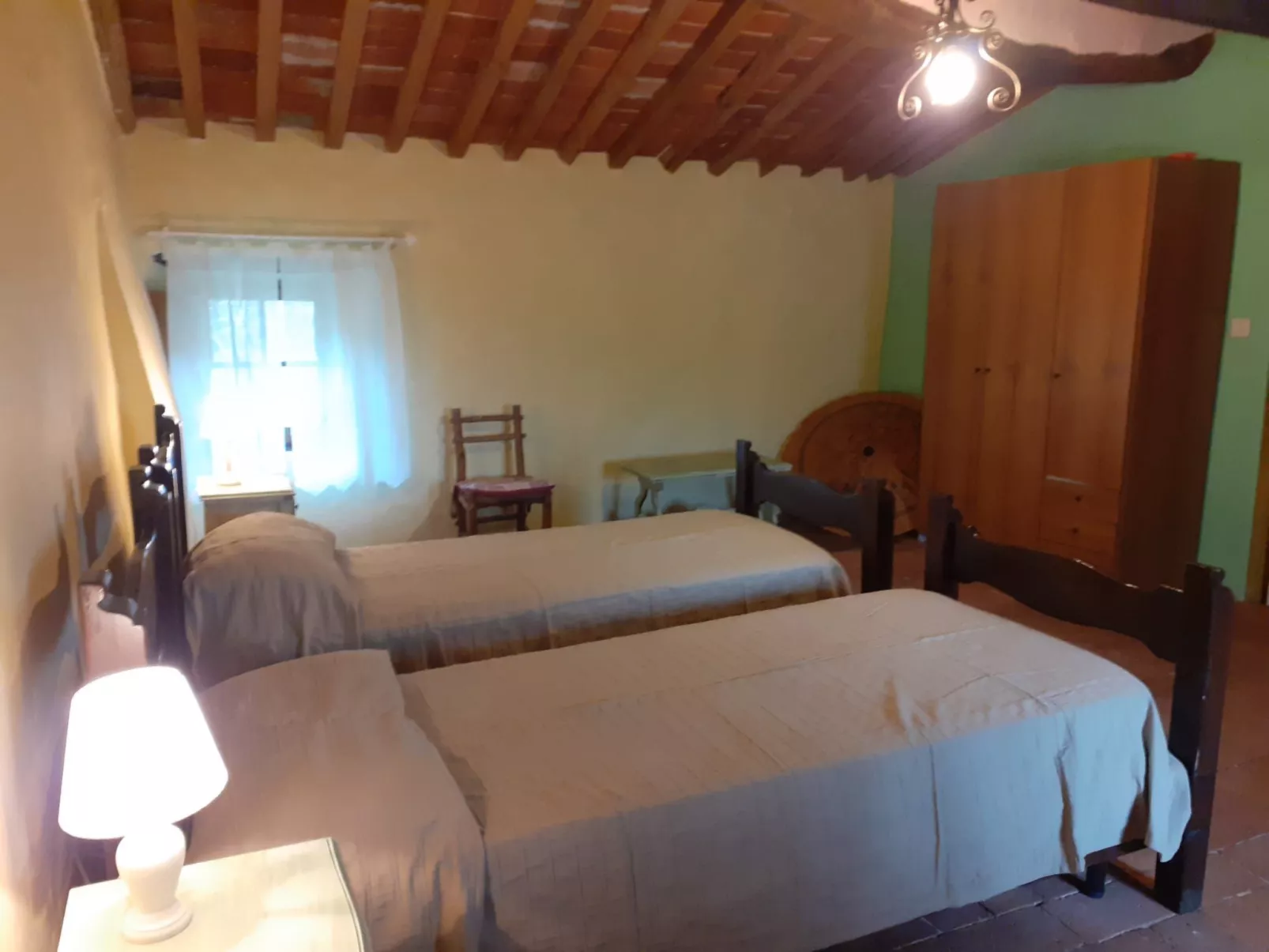 'Graceland' mit Garten und Terrasse-Binnen