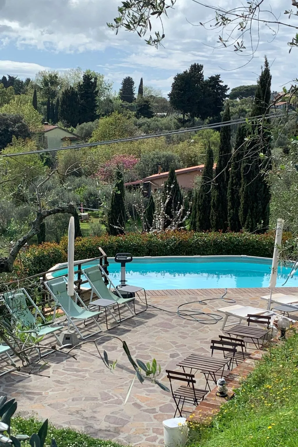 "Gina4" mit Gemeinschaftspool-Buiten