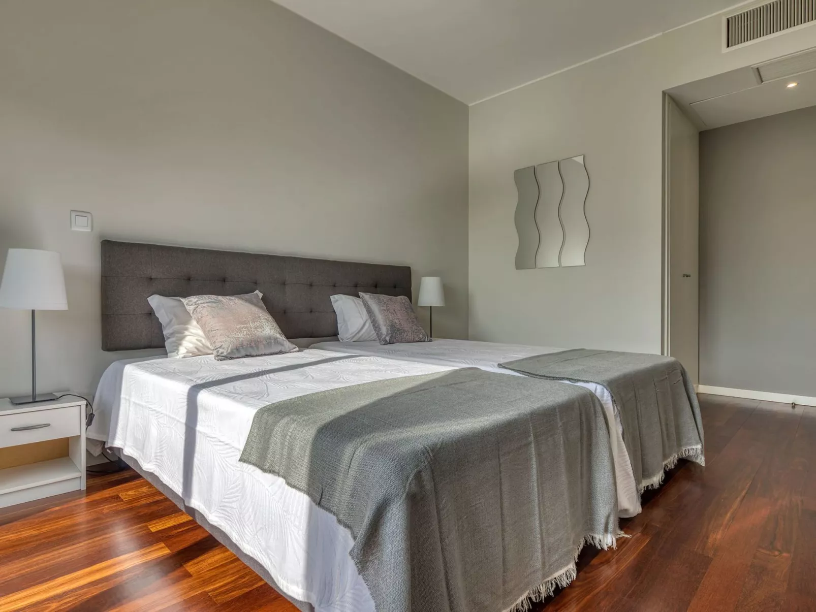 Villa Quinta Nogueira IV-Image-tags.info