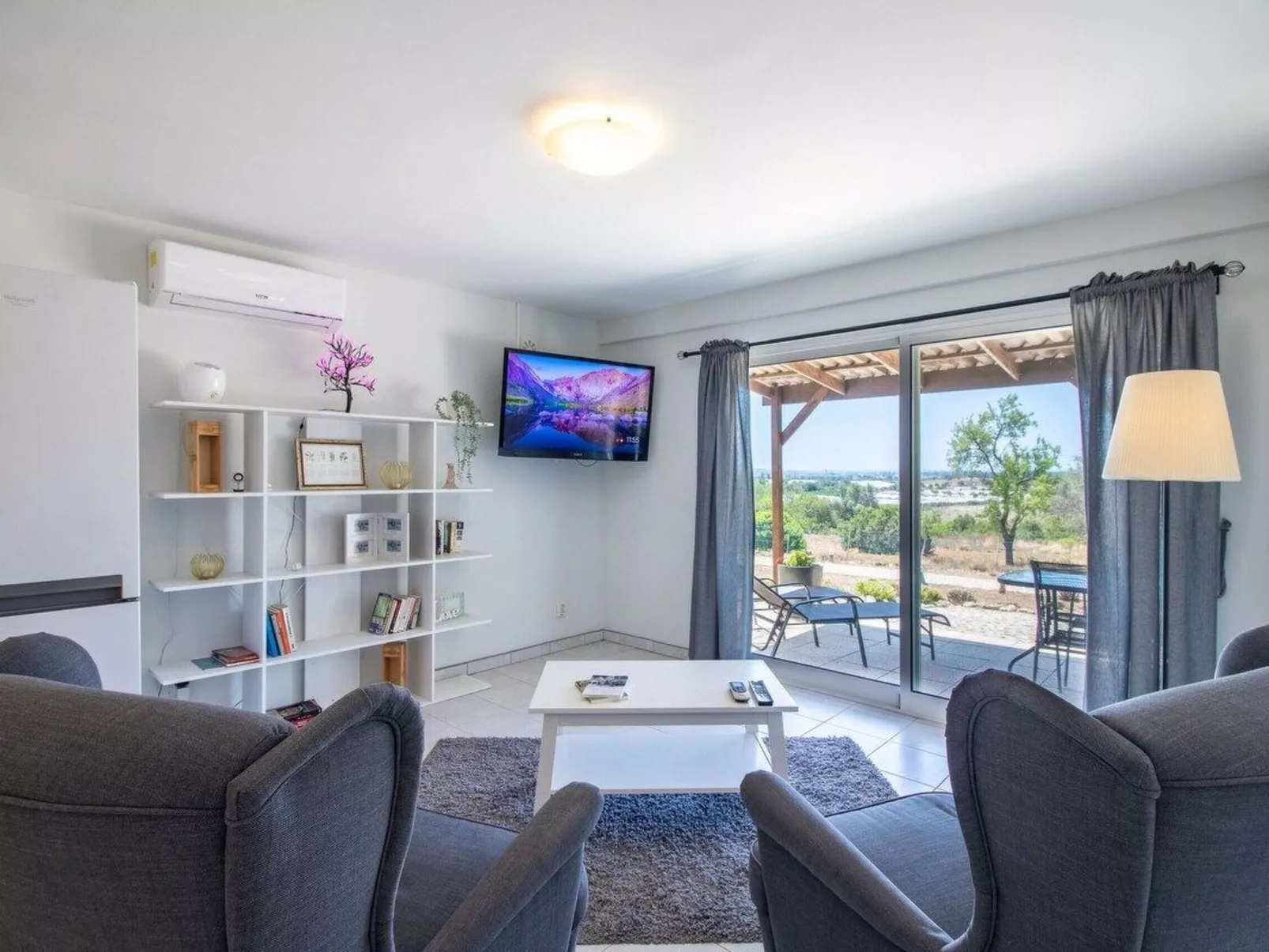 Villa Monte Alegrete-Binnen