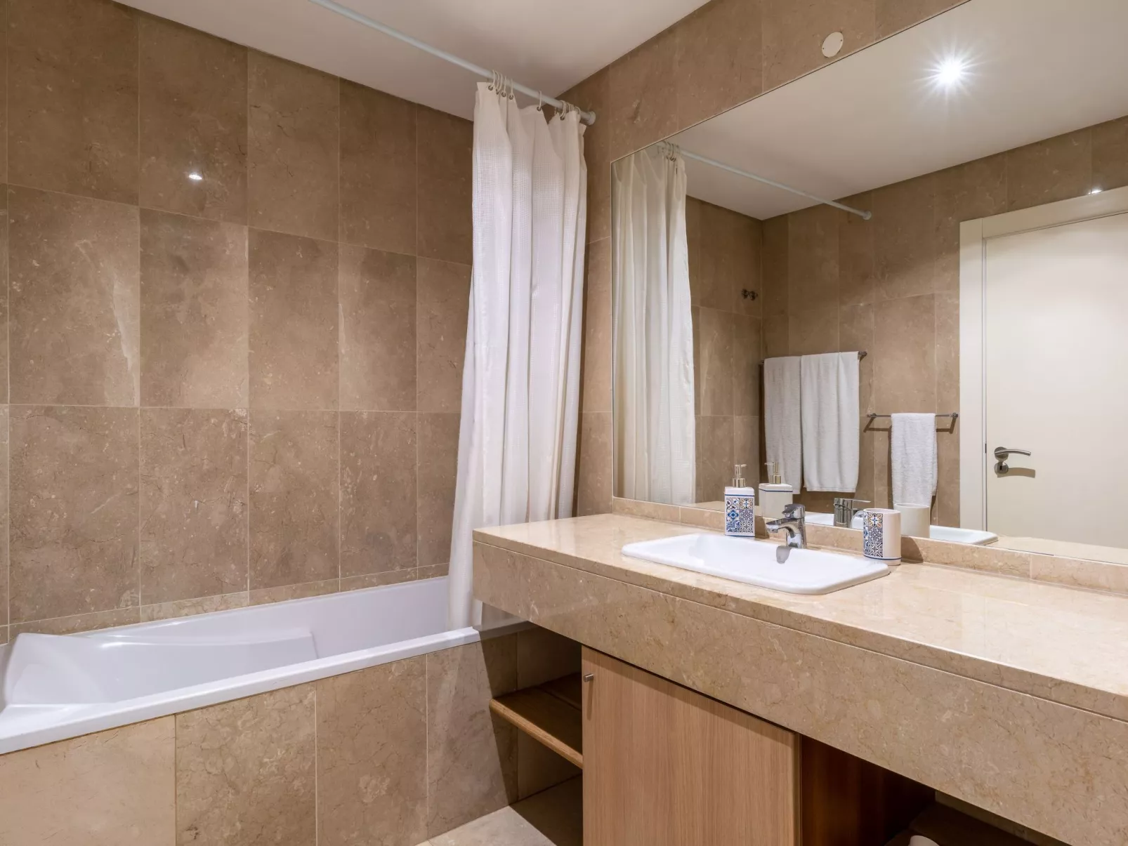 Virtudes Wohnung-Image-tags.info