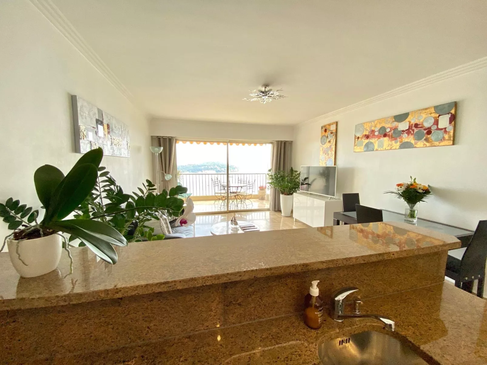 Le Panomagique-Binnen