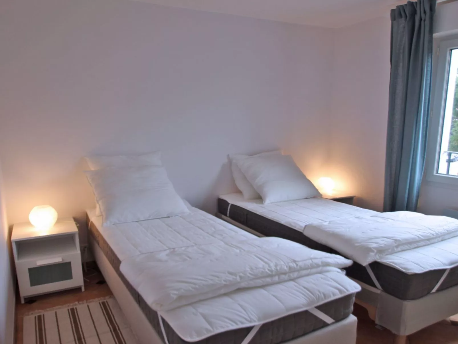 Appt T3 - 4 pers - Climatisation - Piscine-Binnen