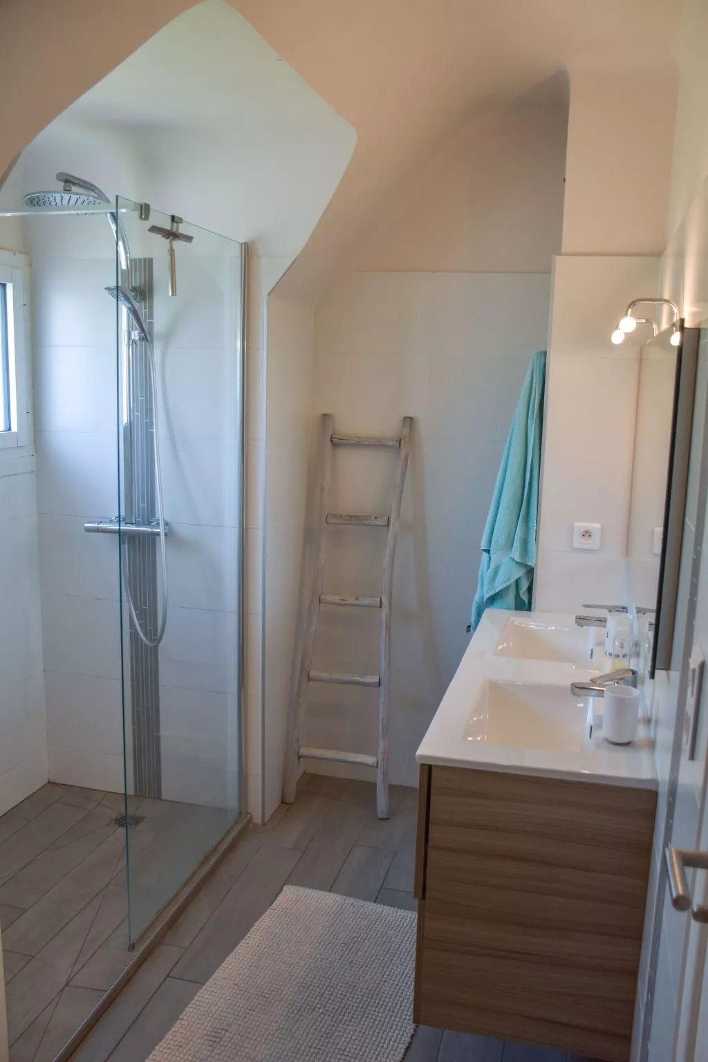 Villa mit großem Grundstück direkt am Mer-Binnen