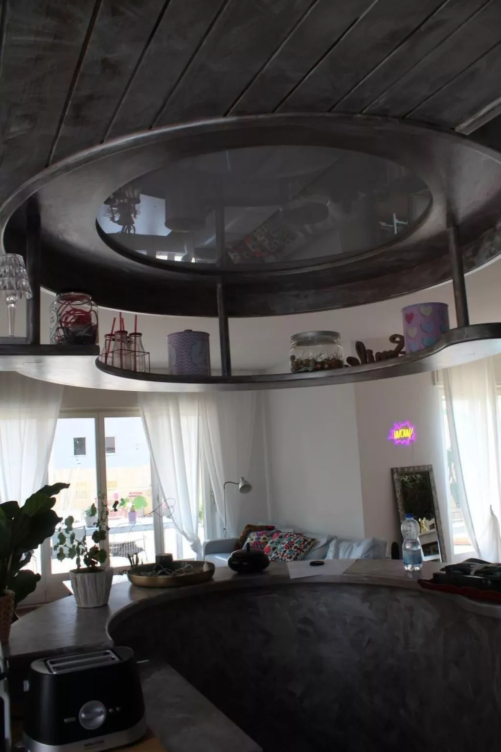 Wohnung mit blühender Terrasse, seenah-Binnen