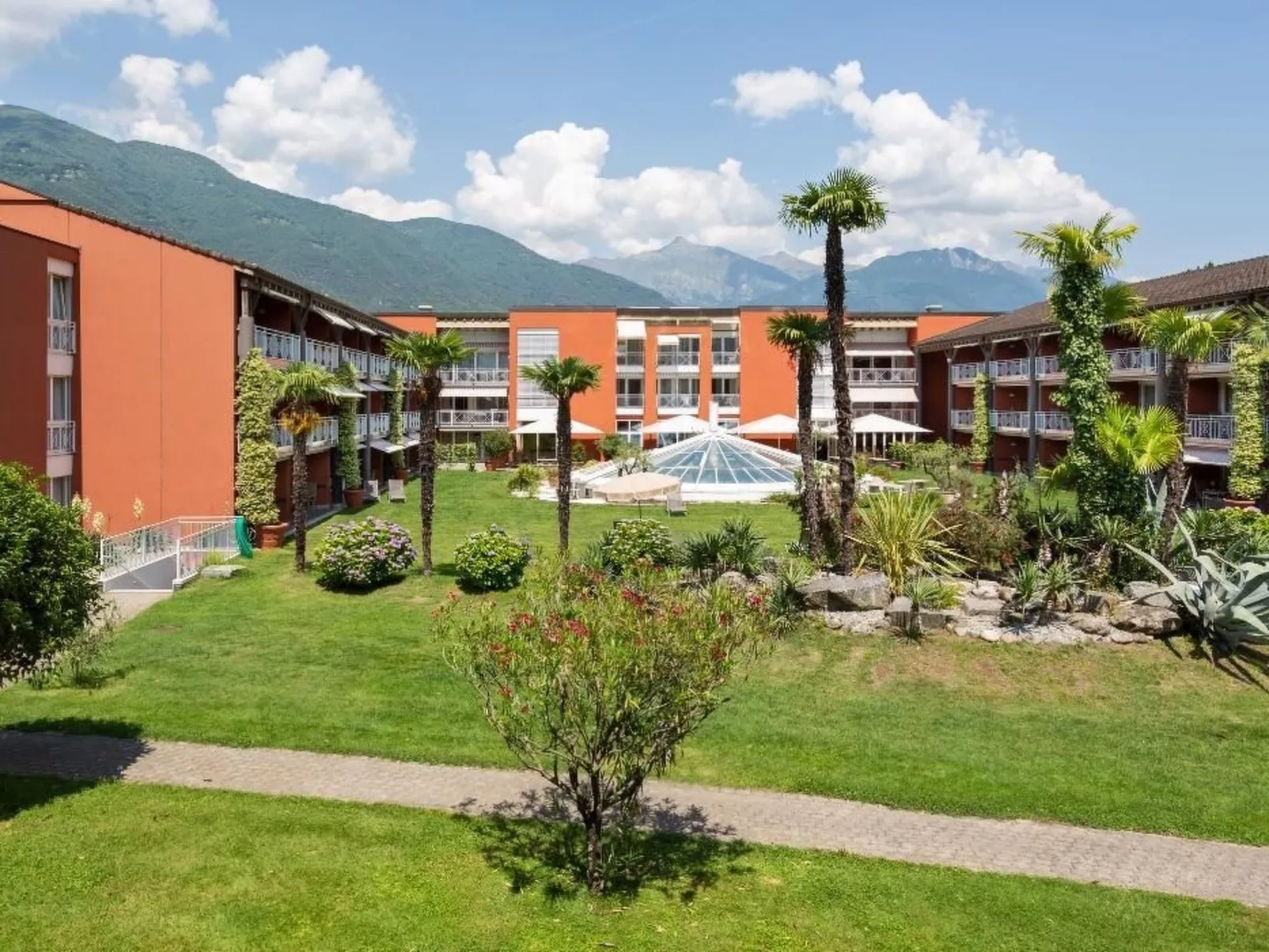 Golf Ranch, 1er Stock-Buiten