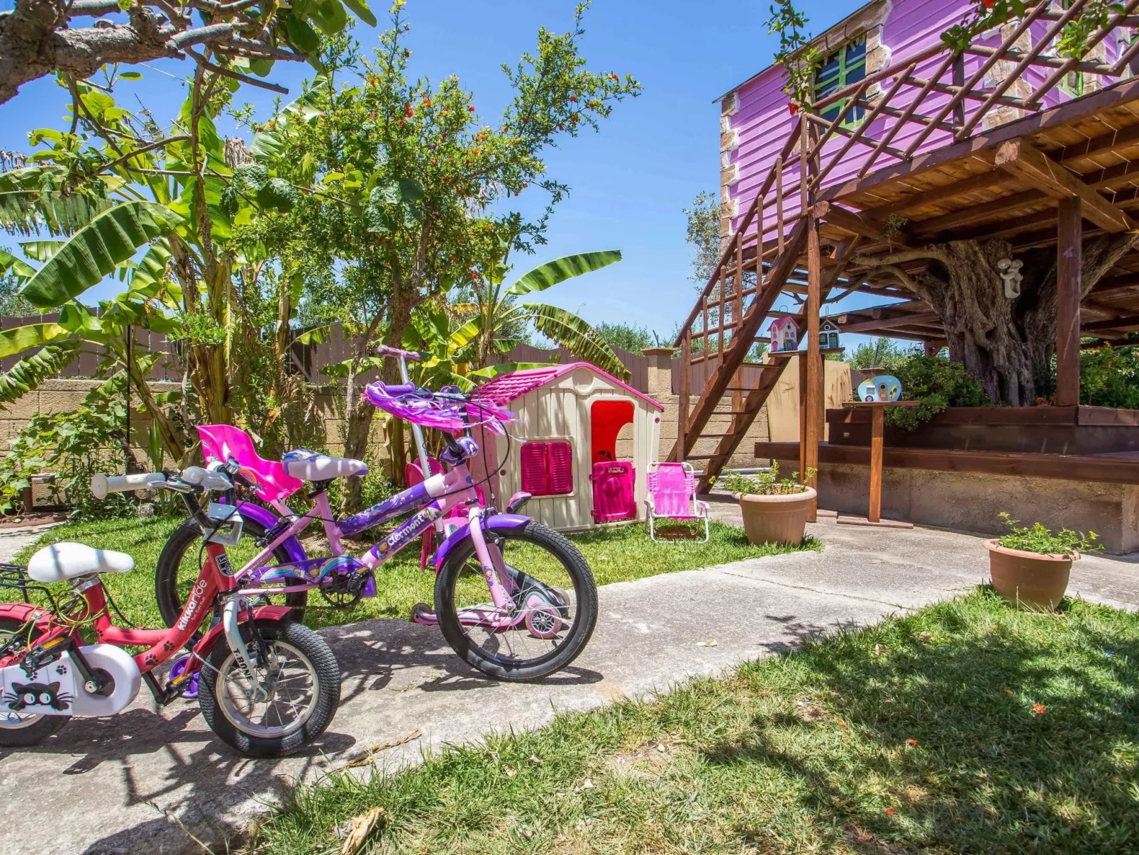 Villa "Laylande House" mit Bergblick-Image-tags.info