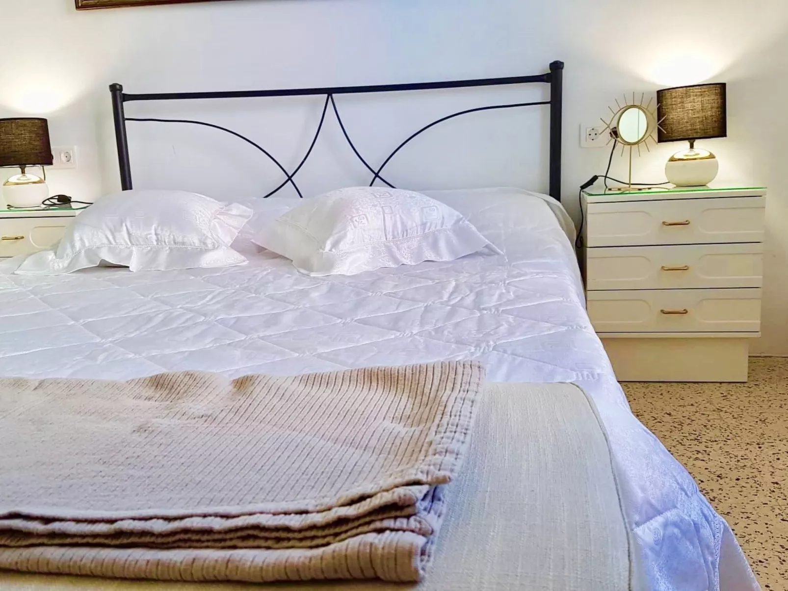 Für 3 Personen ca. 58 m&sup2; in Rhodos-Stadt, Ägäis (Rhodos)-Image-tags.info