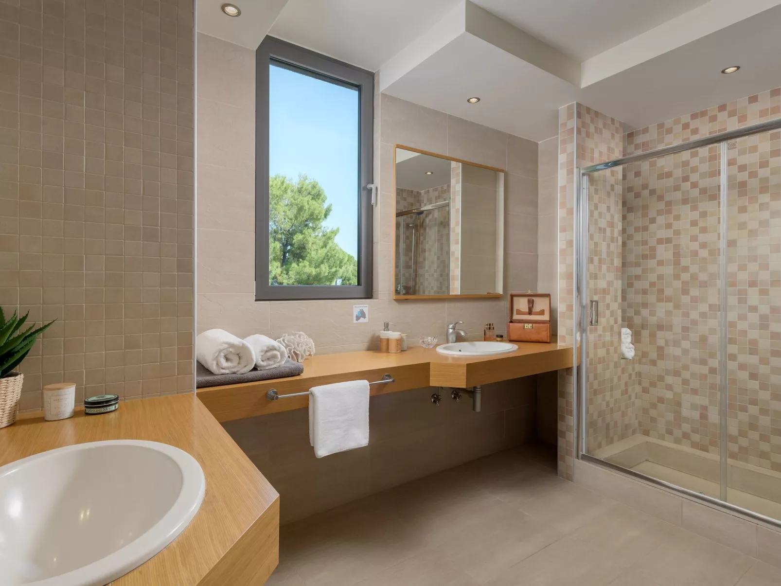 Ixian Hilltop Villa-Image-tags.info