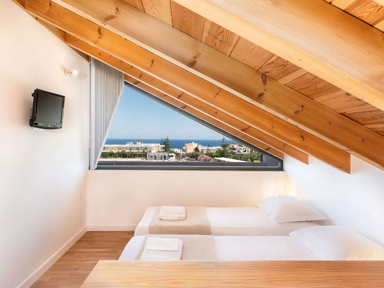 Ferienvilla "Fos" mit Blick auf das Wasser-Image-tags.info