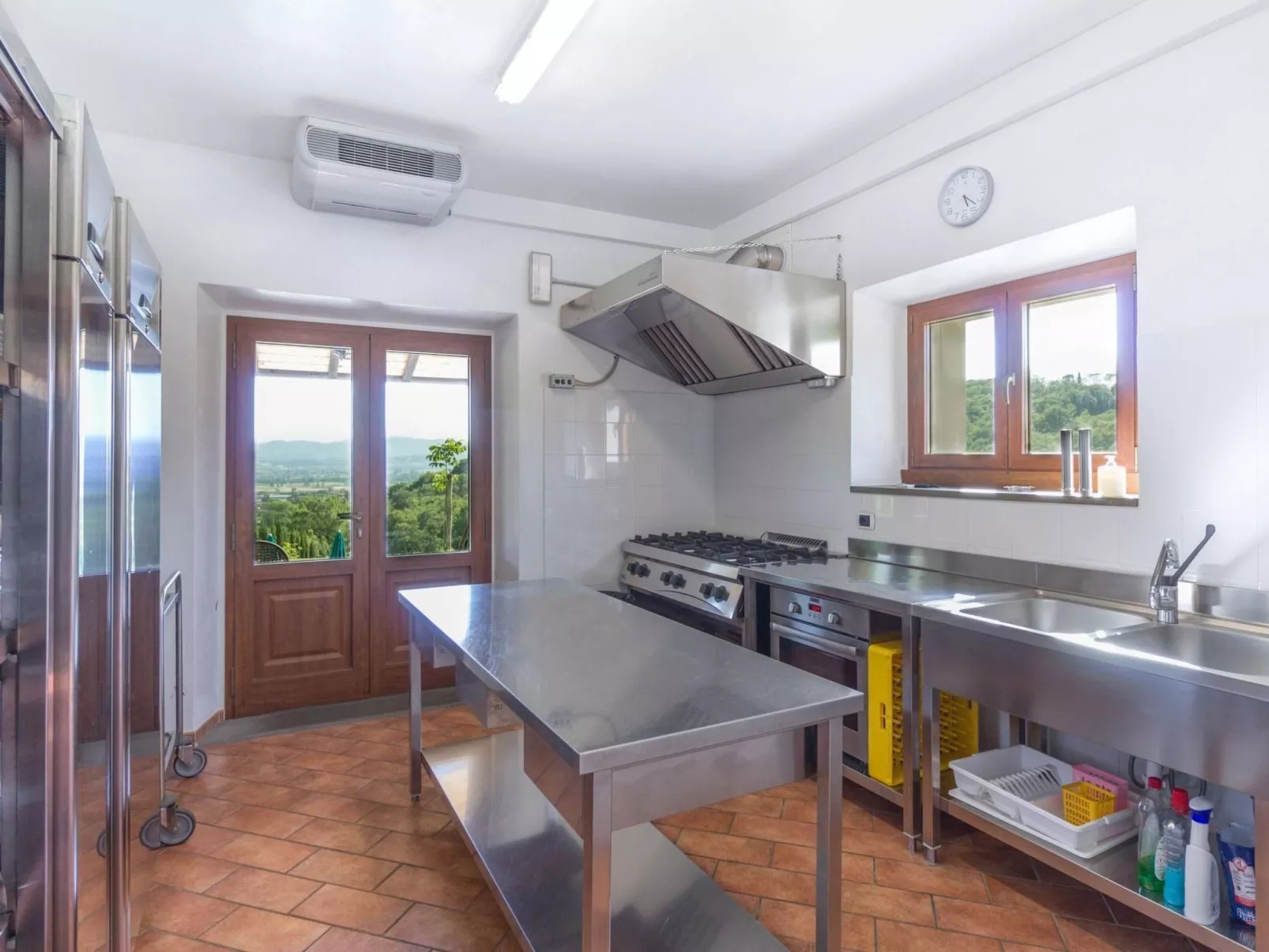 Villa Cantone mit beheiztem Pool-Image-tags.info