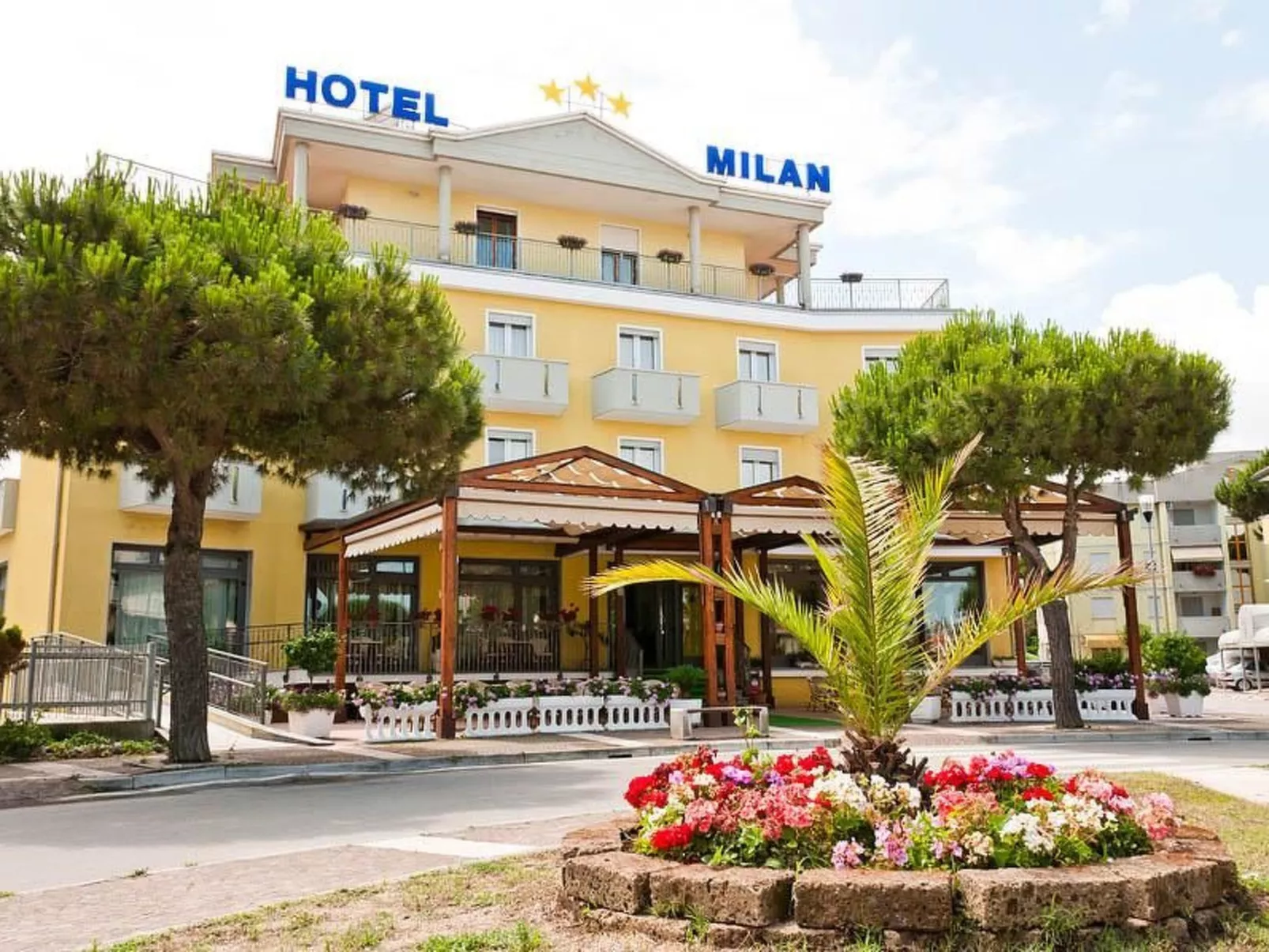 Wohnung mit Balkon-Buiten