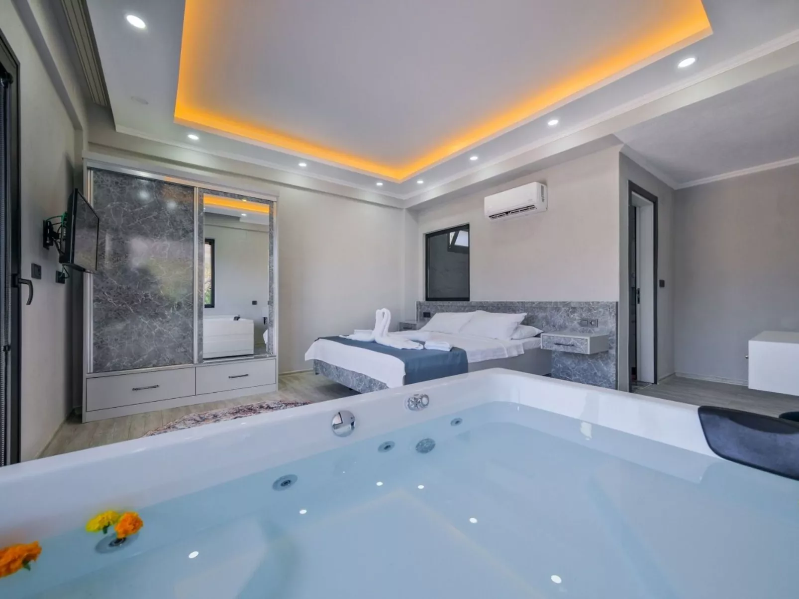 Villa in der Natur-Image-tags.info