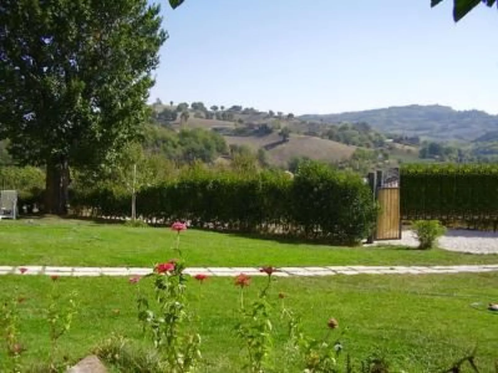 Nespolo' Wohnung mit Gemeinschaftspool-Buiten