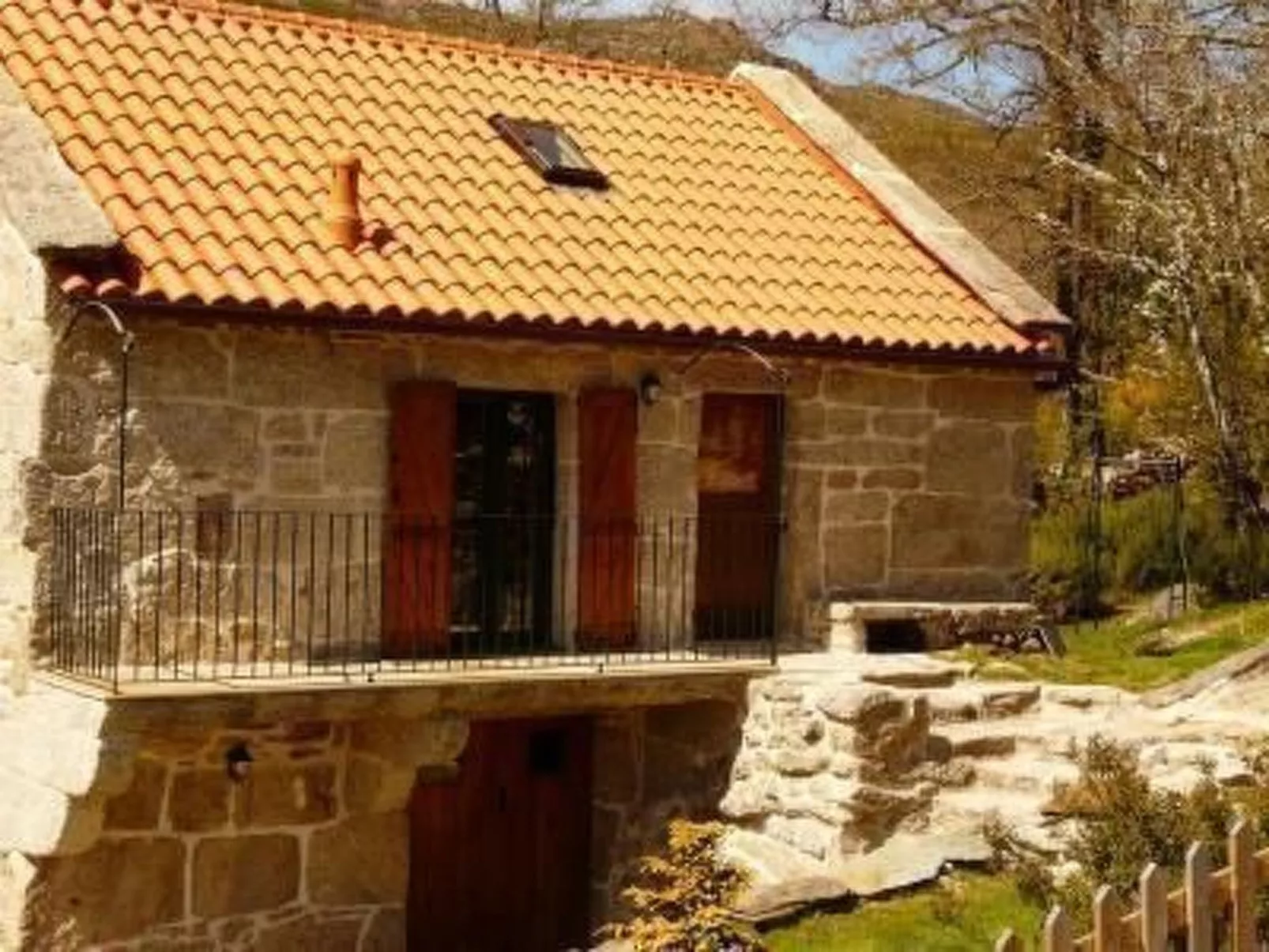 Apartamento 'A Solaina' mit Terrasse-Buiten