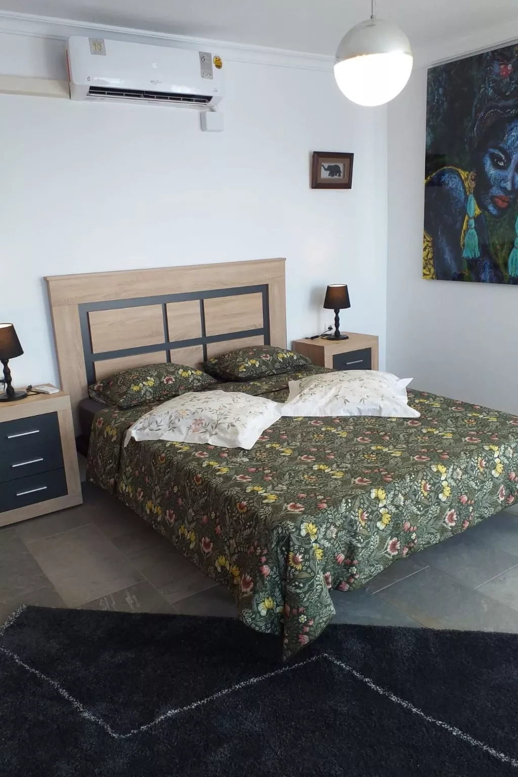 In Mesa Del Mar mit Offenem Balkon-Binnen