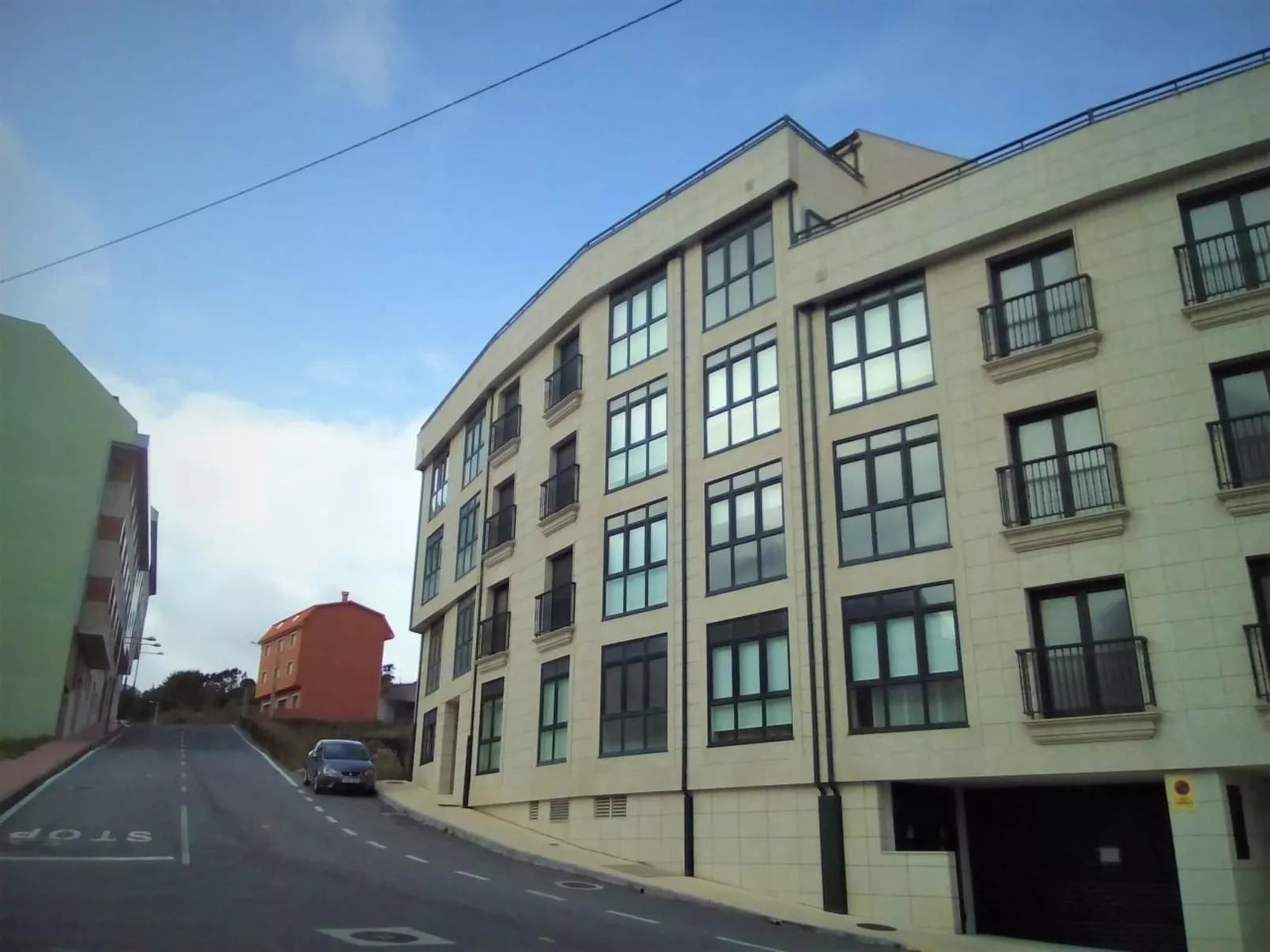 Ático con terraza-Image-tags.info