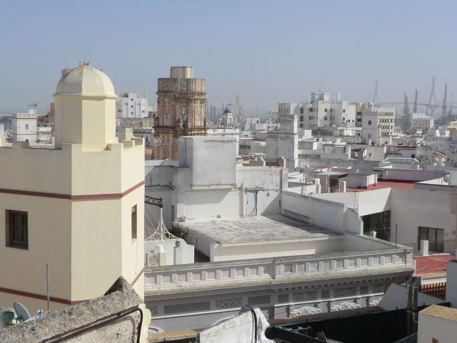 Große Wohnung in Cádiz, Kathedrale in der Nähe-Buiten