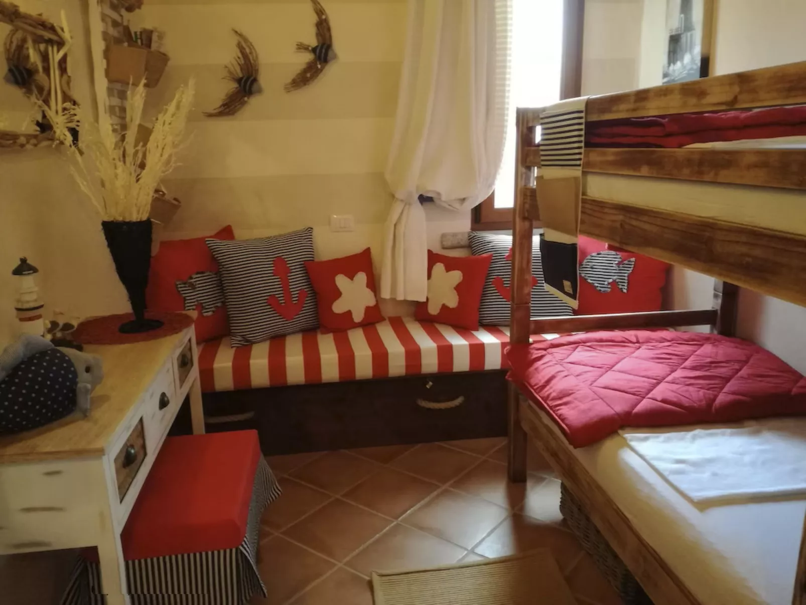 Haus 'Red Coral' mit Gemeinschaftspool-Image-tags.info