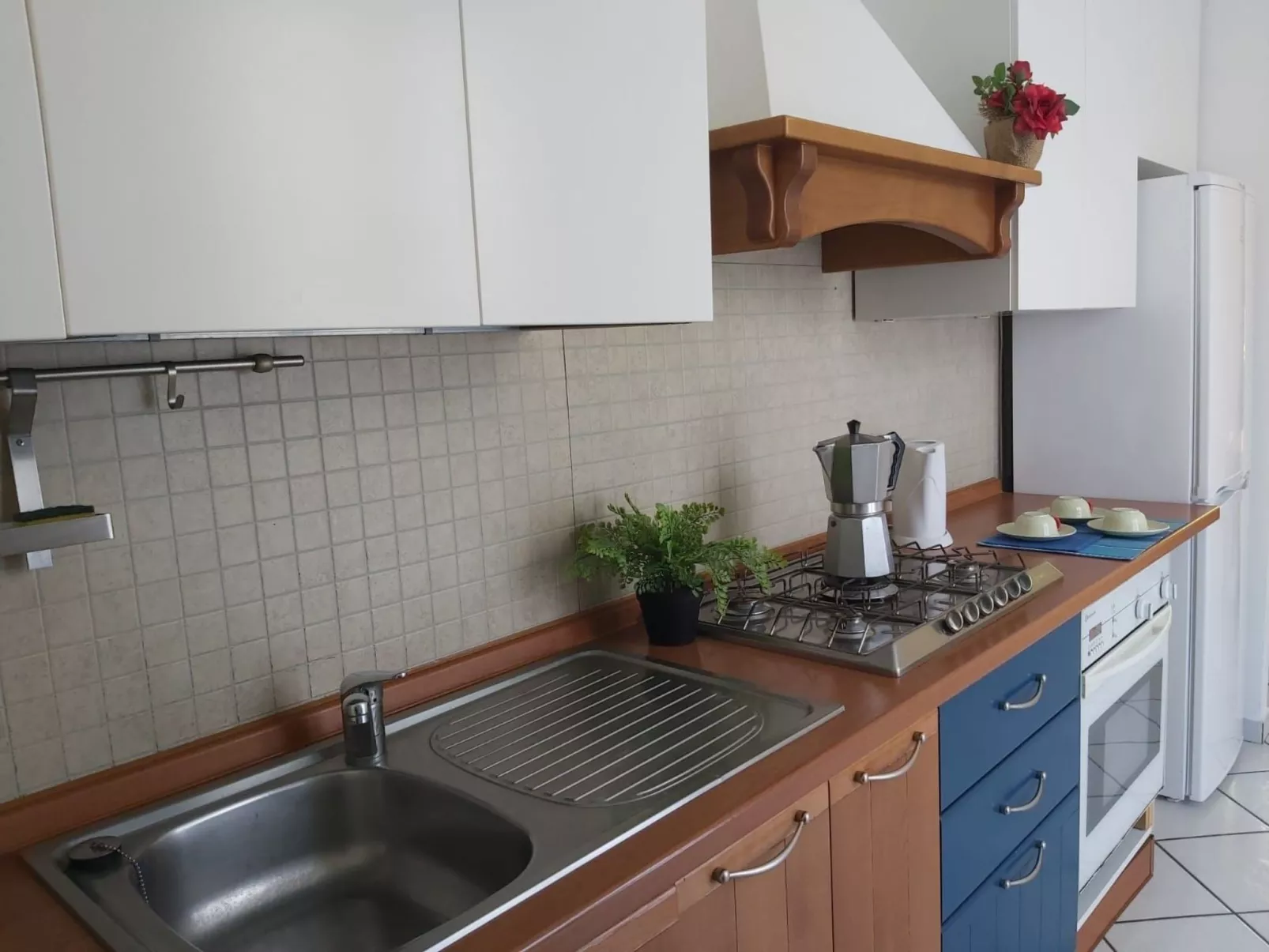 Villa Biancospino See Monate-Image-tags.info