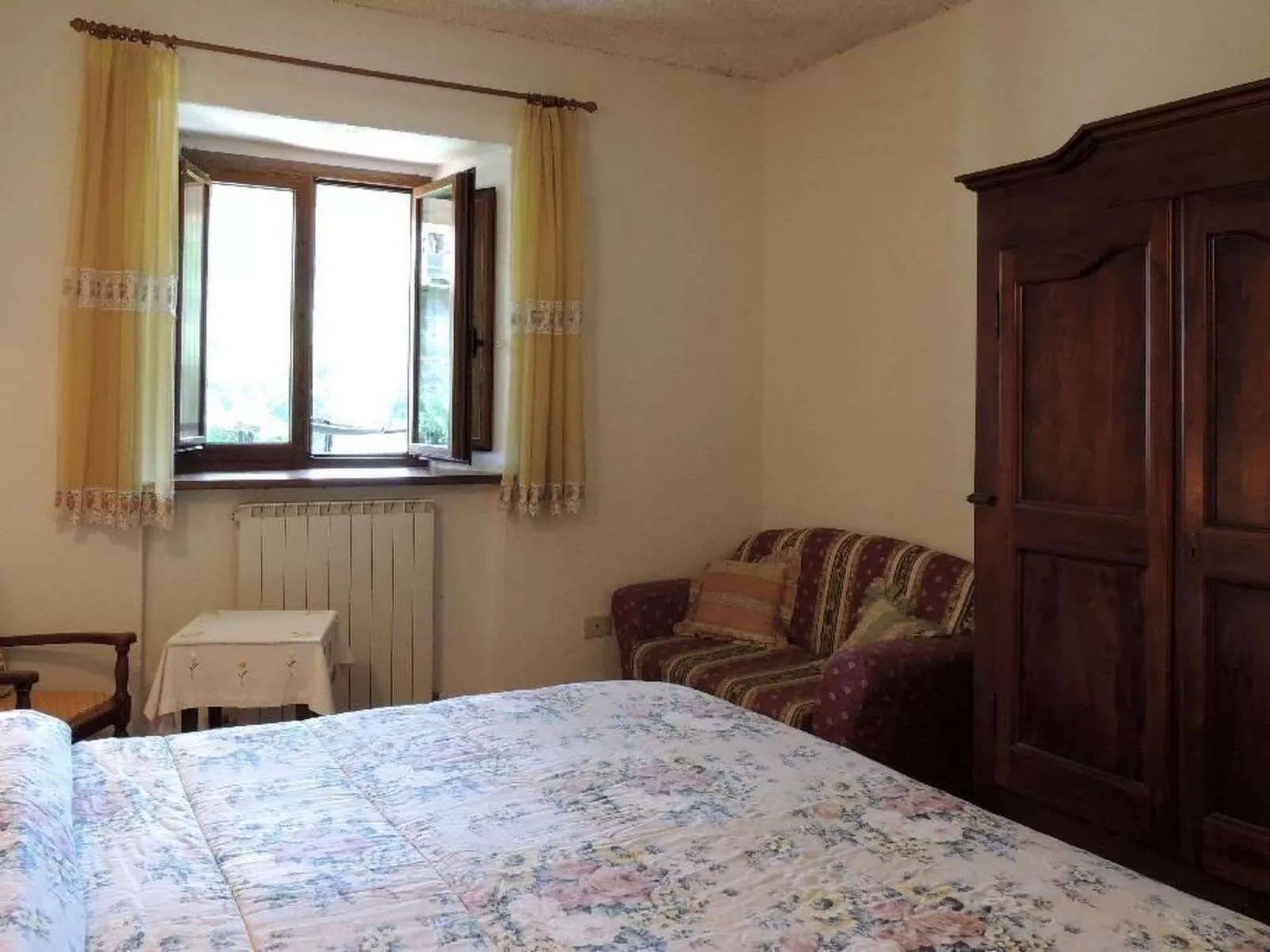 Mit Wasserblick-Binnen