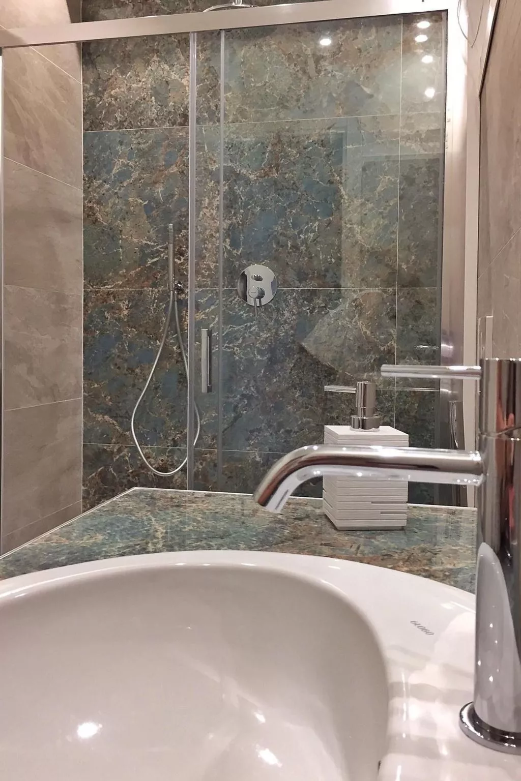 Wohnung in Punta Ala mit Großer Terrasse-Binnen