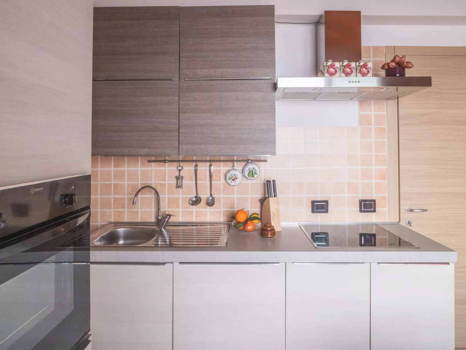 Terrazza a Lago - Zweizimmerwohnung mit Terrasse und Schwimmbad-Binnen