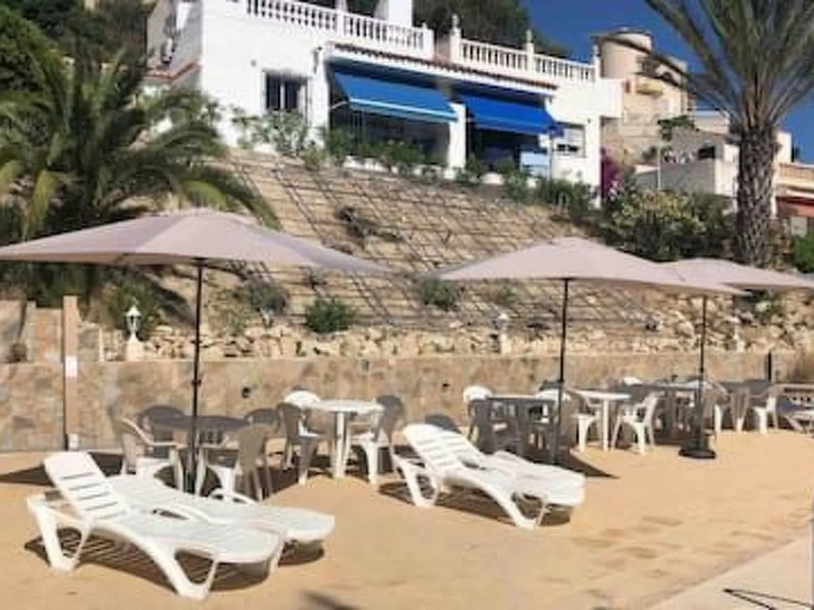 "Casa Jomy" mit Terrasse-Buiten