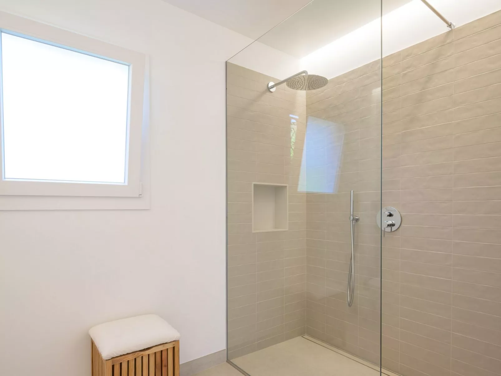 Villa Ponti A5 - direkt am Meer-Binnen