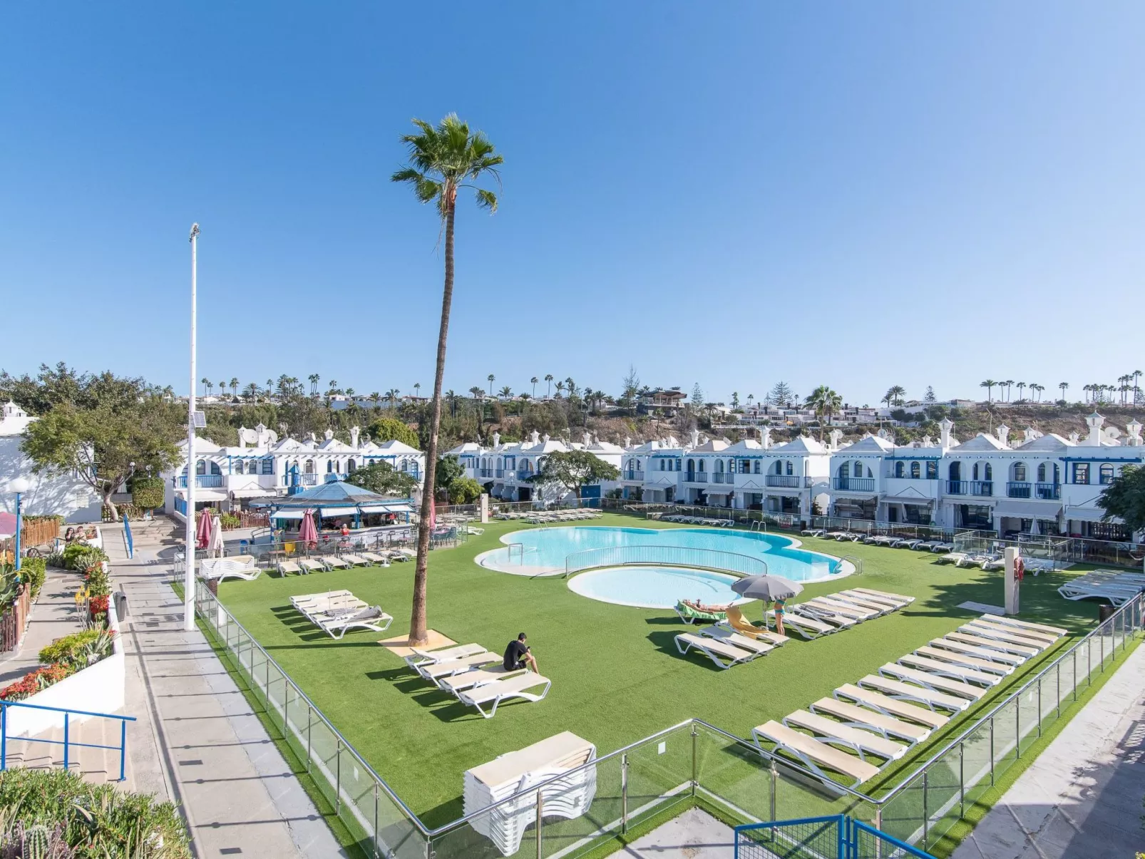 Mit eigenem Garten und Terrasse-Image-tags.info