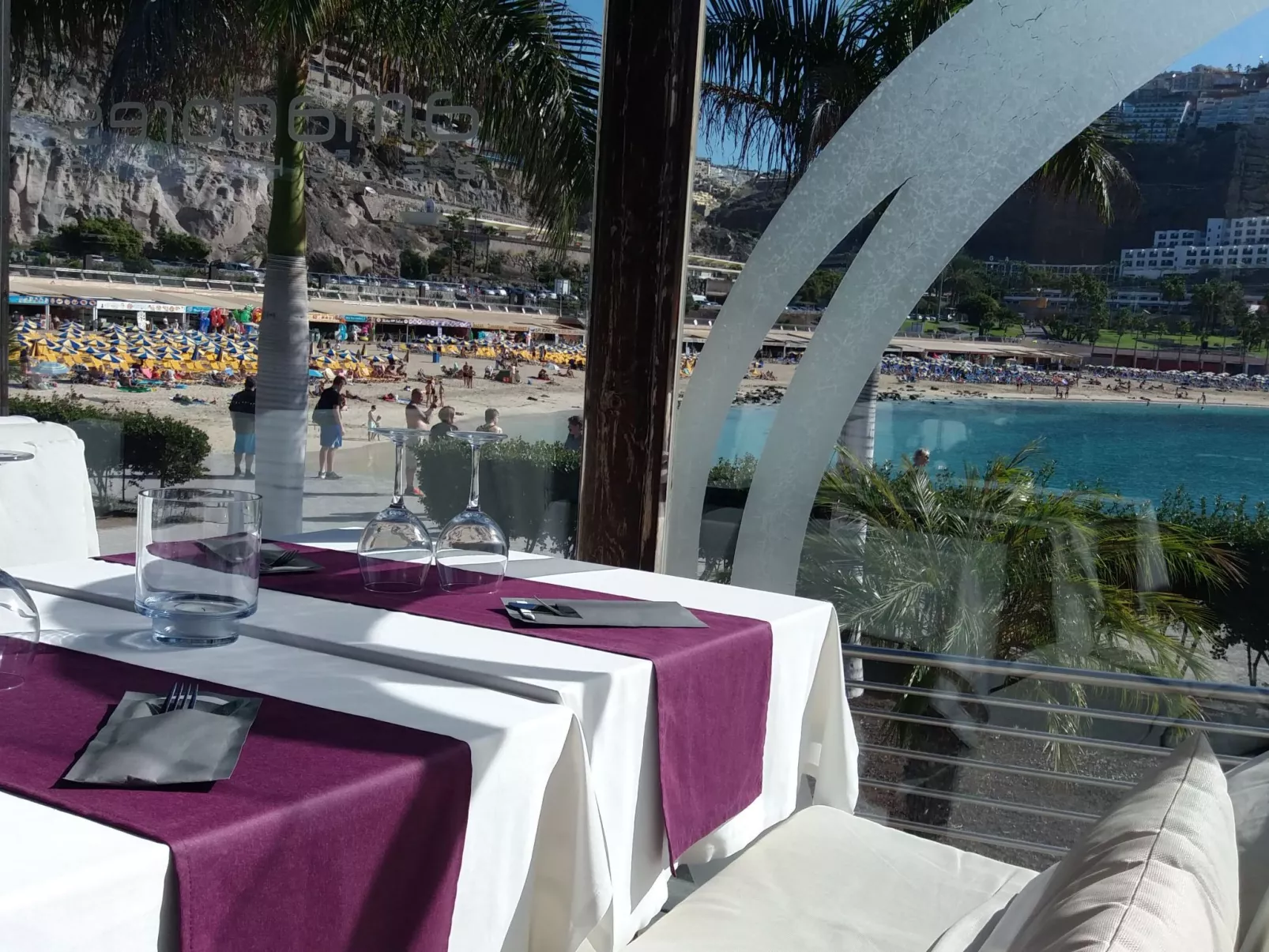 Schöne und romantische Aussichten bei Tag und Nacht-Buiten