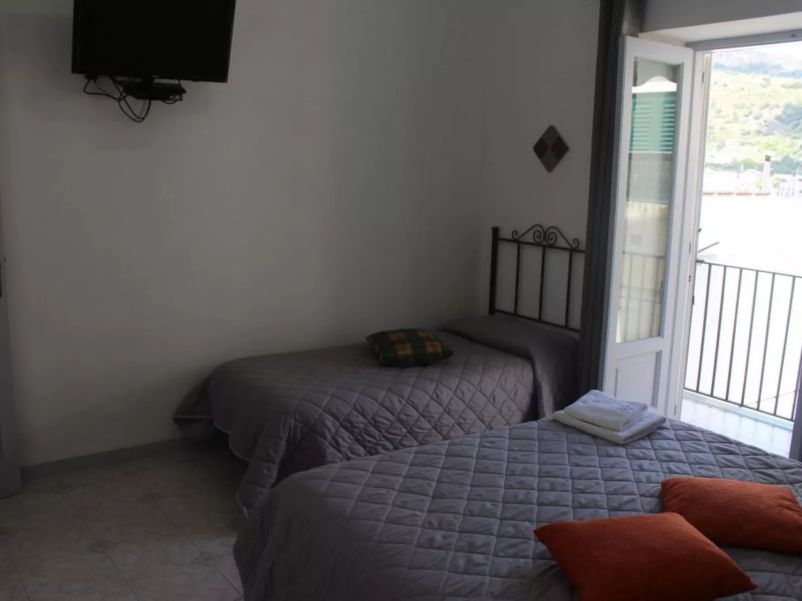 Wohnung 'Ciaola' mit eigener Terrasse-Binnen