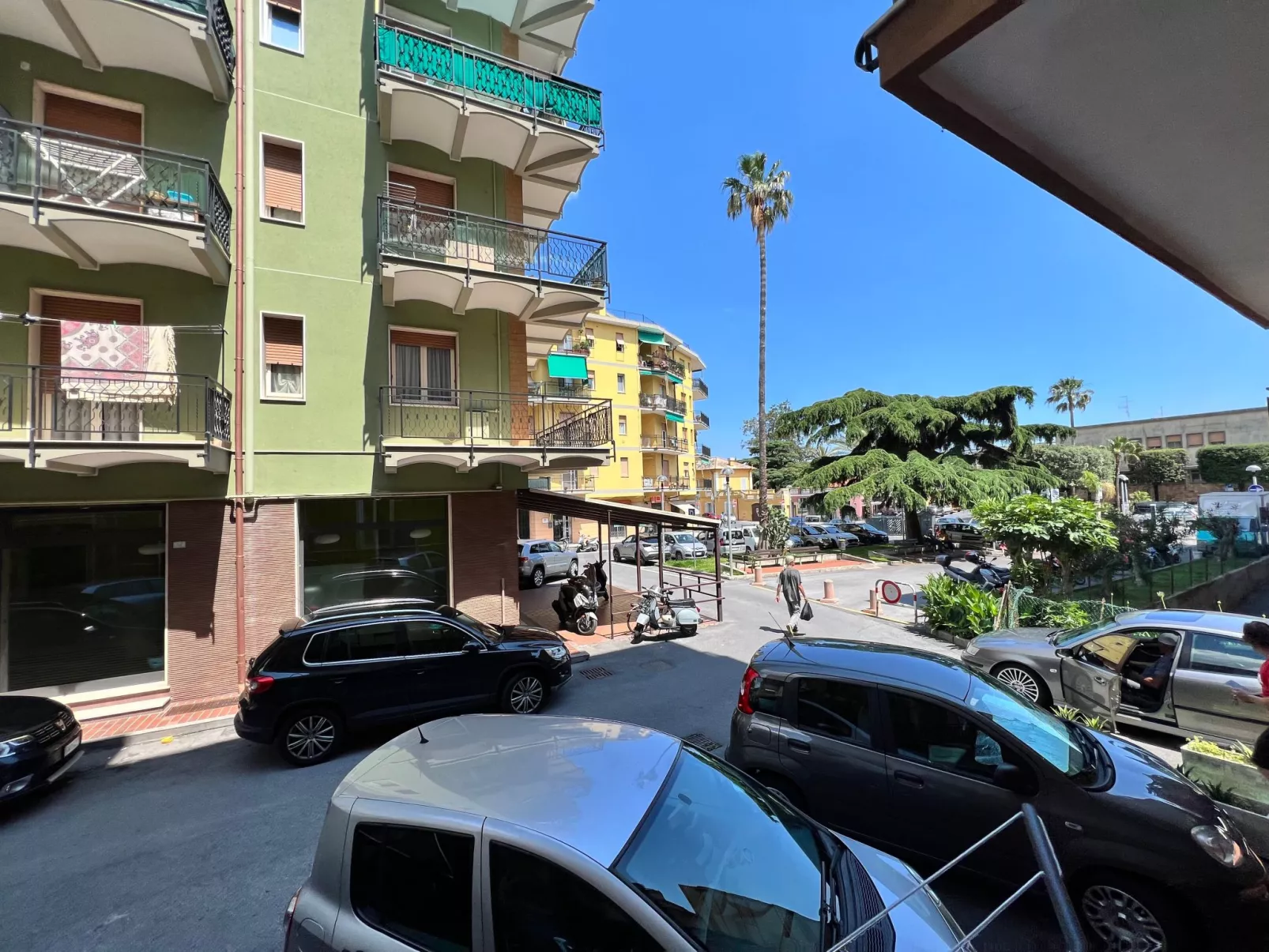Für 4 Personen ca. 40 m&sup2; in Pietra Ligure, Norditalien (Ligurien)-Image-tags.info