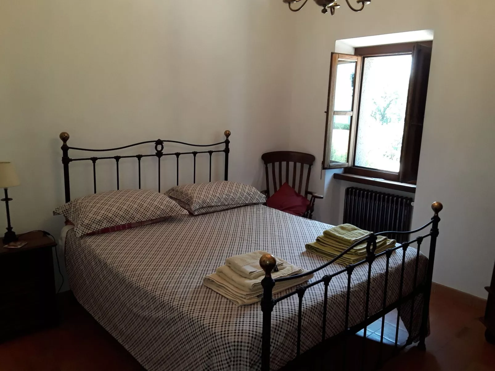 LaPorcilaia, Ferienwohnung mit Seeblick. - Image-tags.info