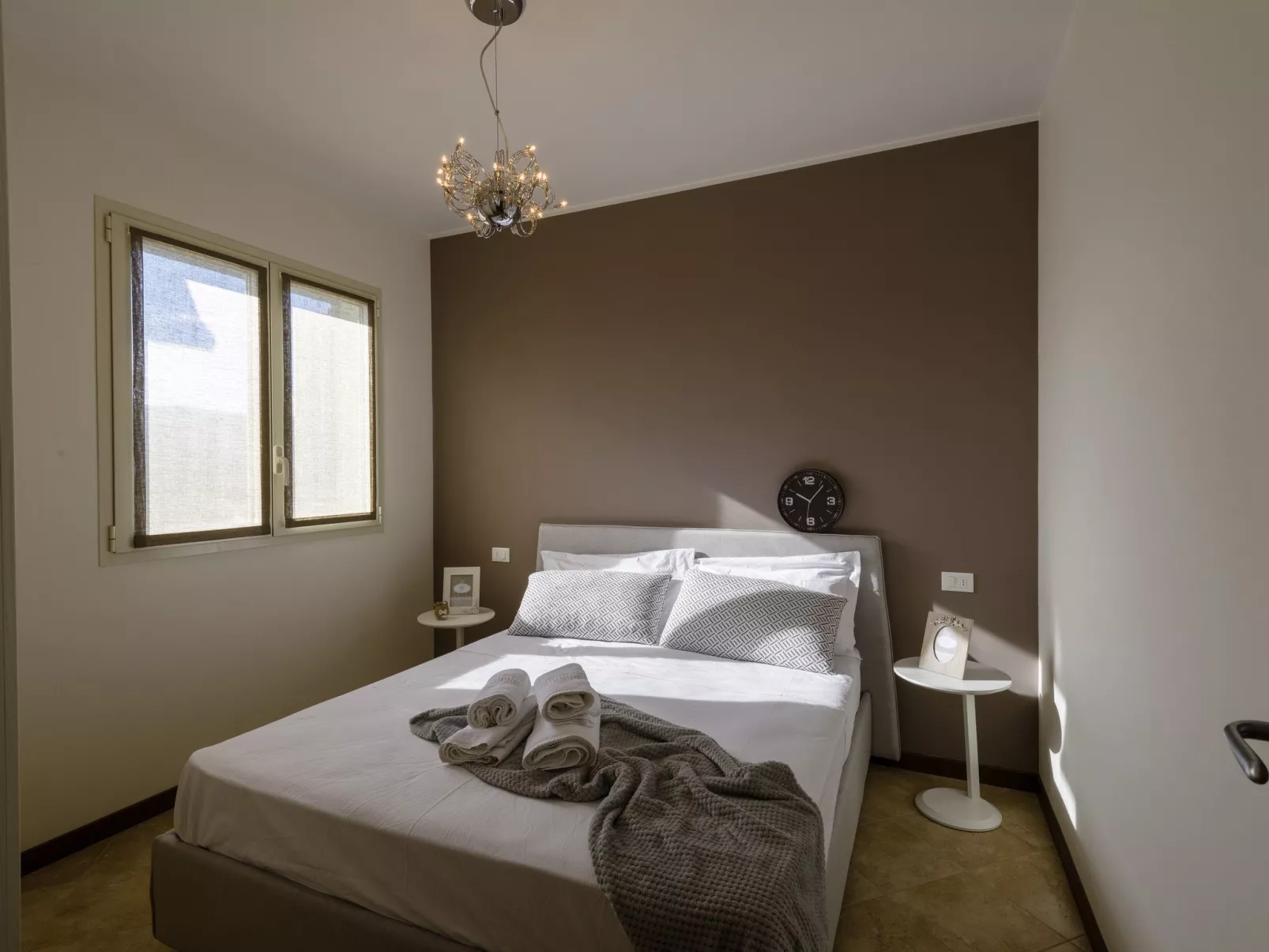 Gloria del Mare - Schwimmbad mit Meerblick - Binnen