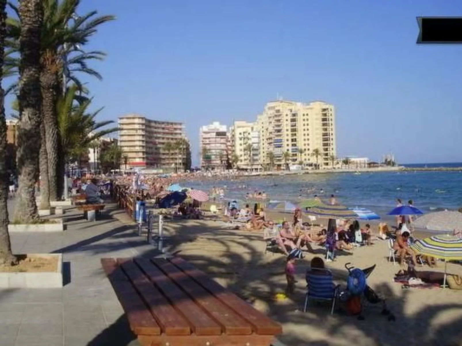 "Yovalu1" mit Balkon-Buiten