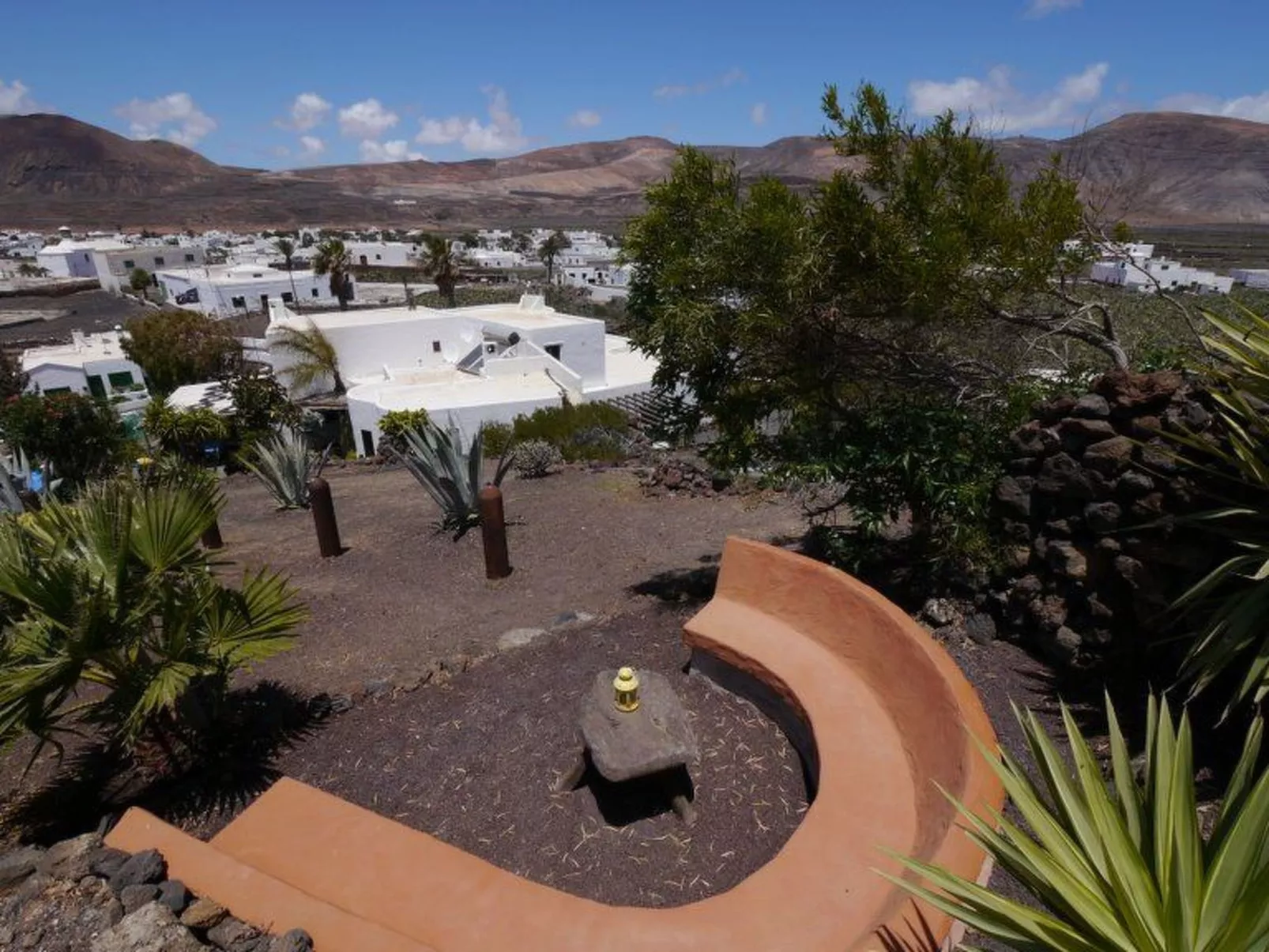 Casa Caldereta-Buiten