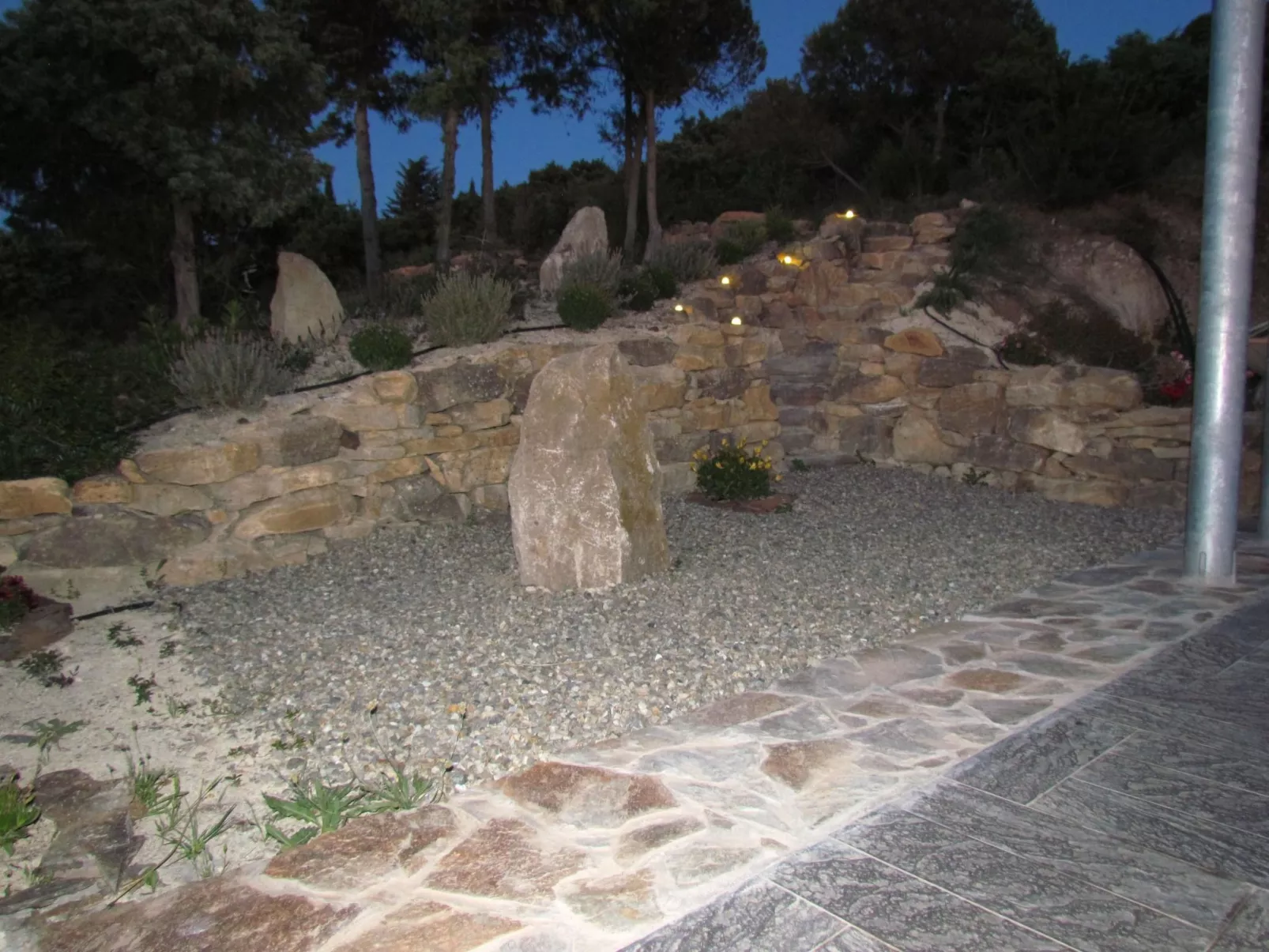 Unterkunft in einer Höhle mit Privatparkplatz-Image-tags.info